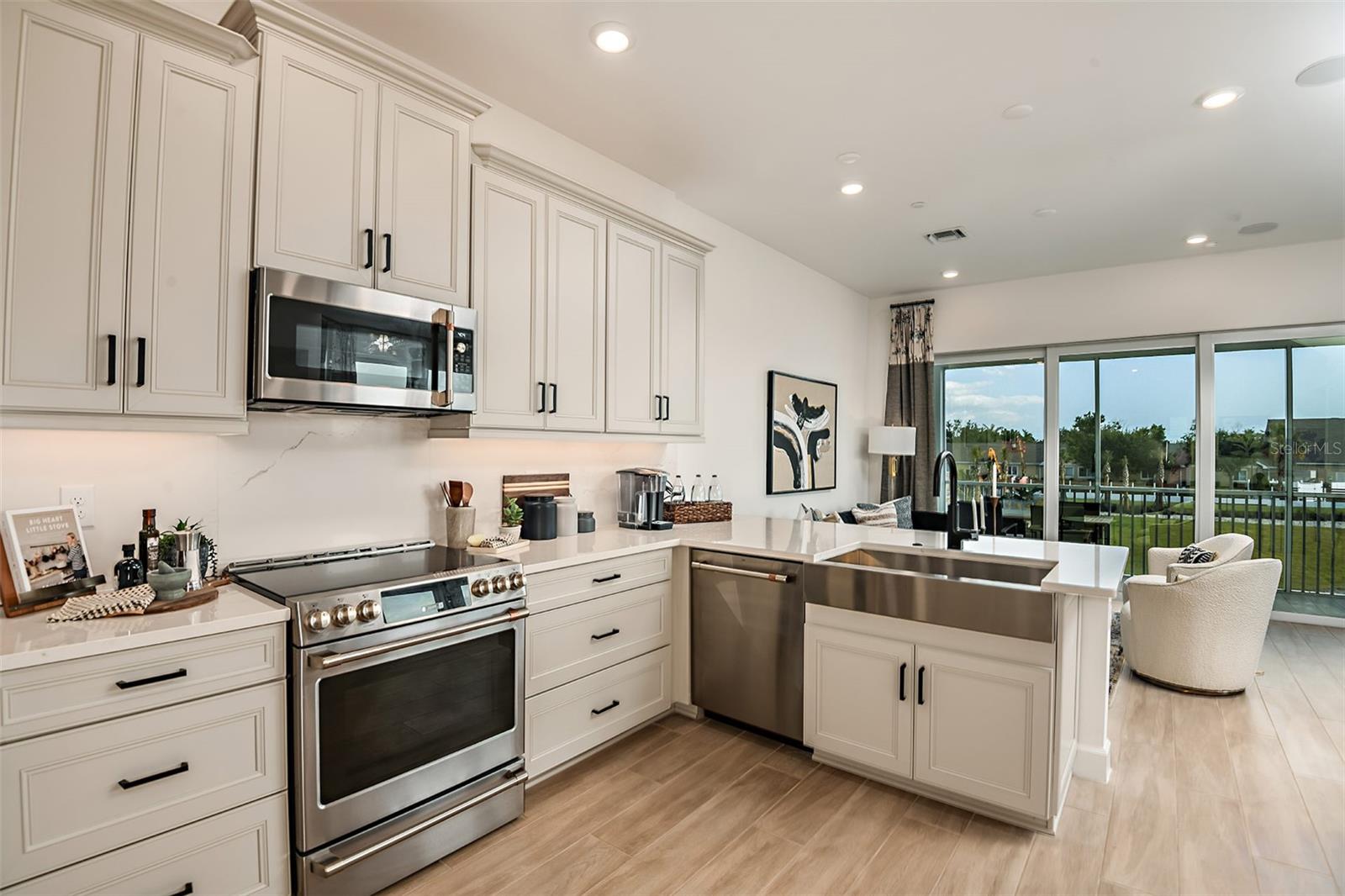 1625 COMPASS POINTE CT #106, PUNTA GORDA, FL, 33950