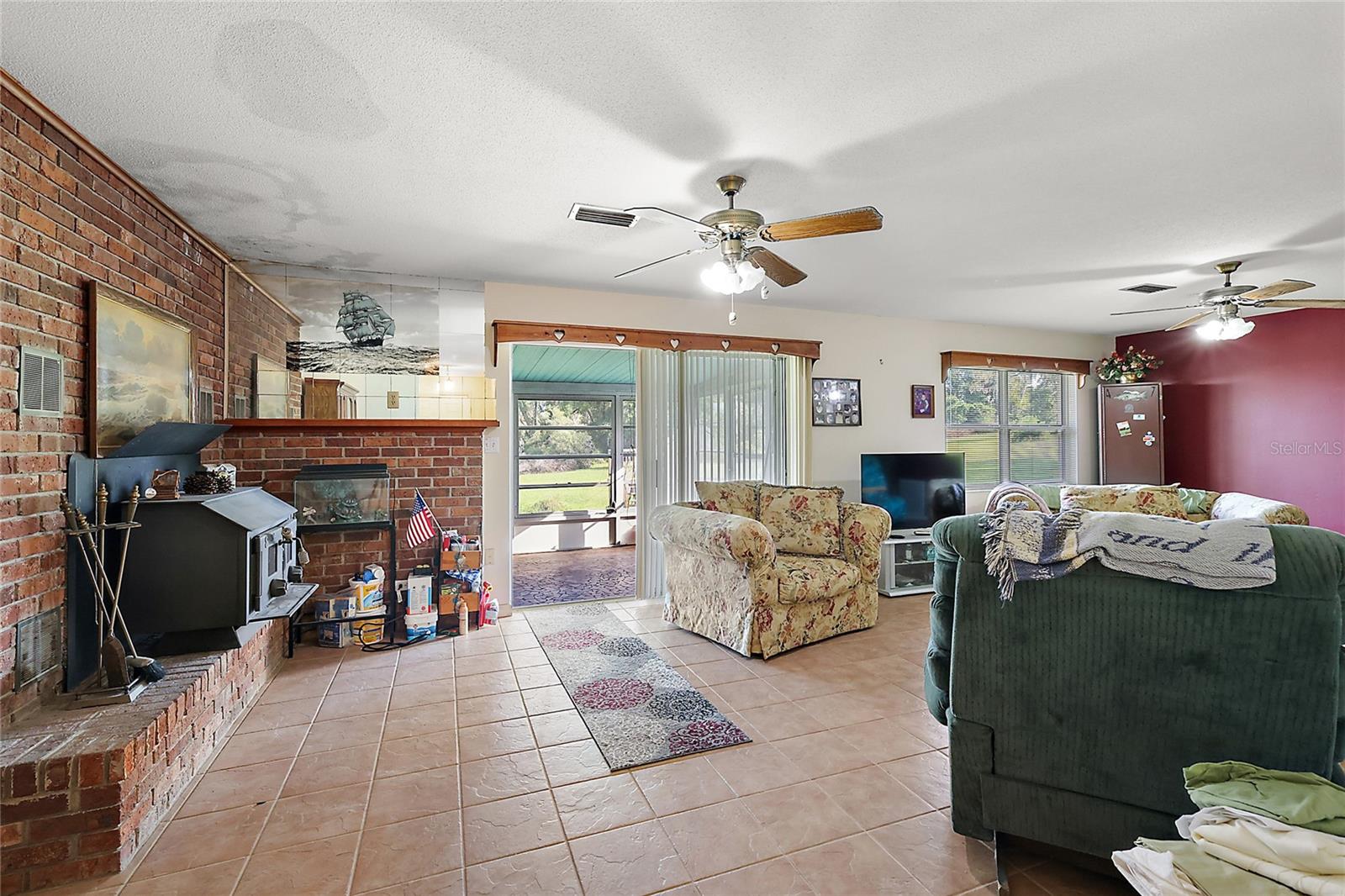 5011 GRIFFIN VIEW DR, LADY LAKE, FL, 32159
