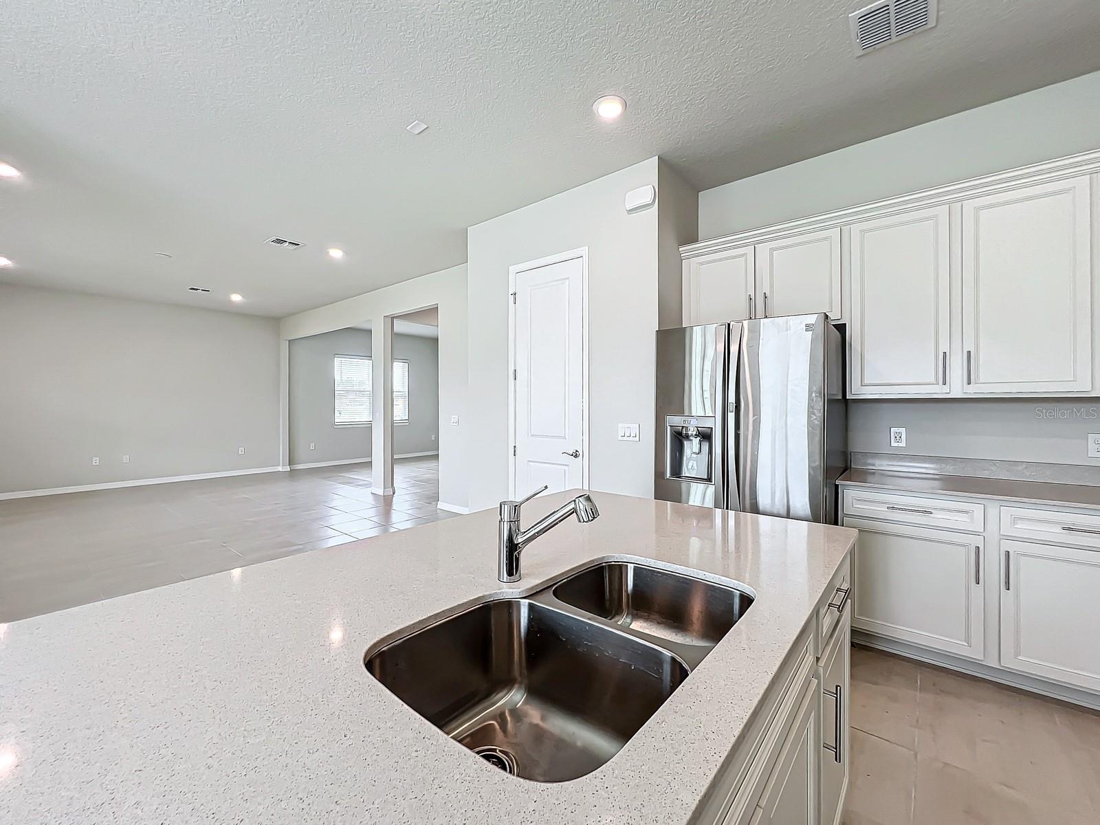 10411 PARK ESTATE AVENUE, ORLANDO, FL, 32836