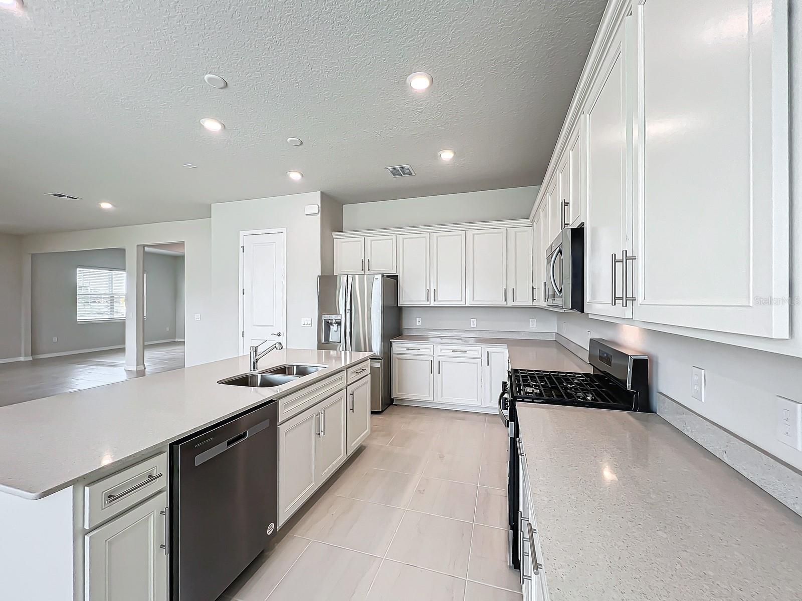 10411 PARK ESTATE AVENUE, ORLANDO, FL, 32836
