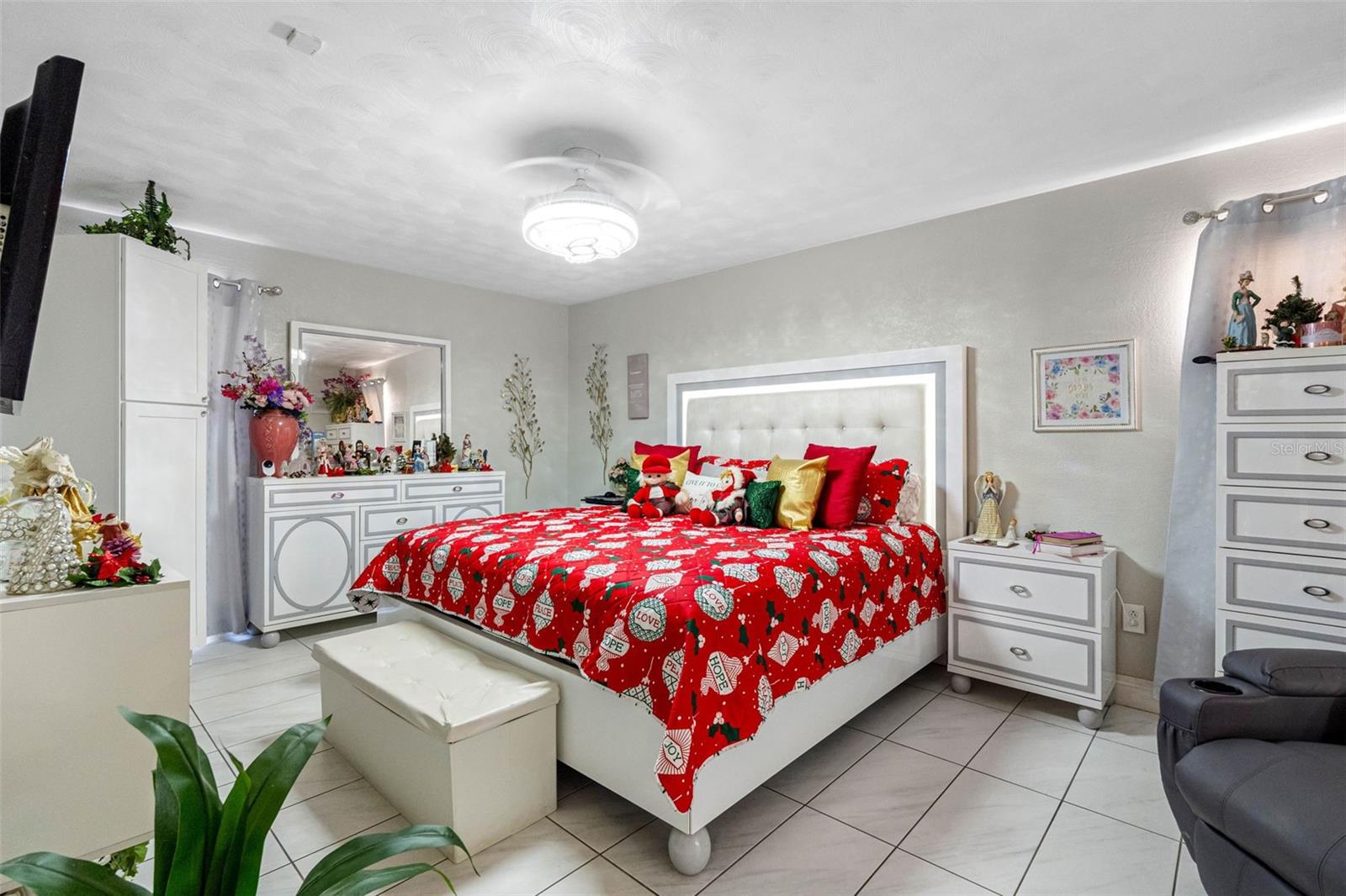 4608 APPLE RIDGE LN, TAMPA, FL, 33624