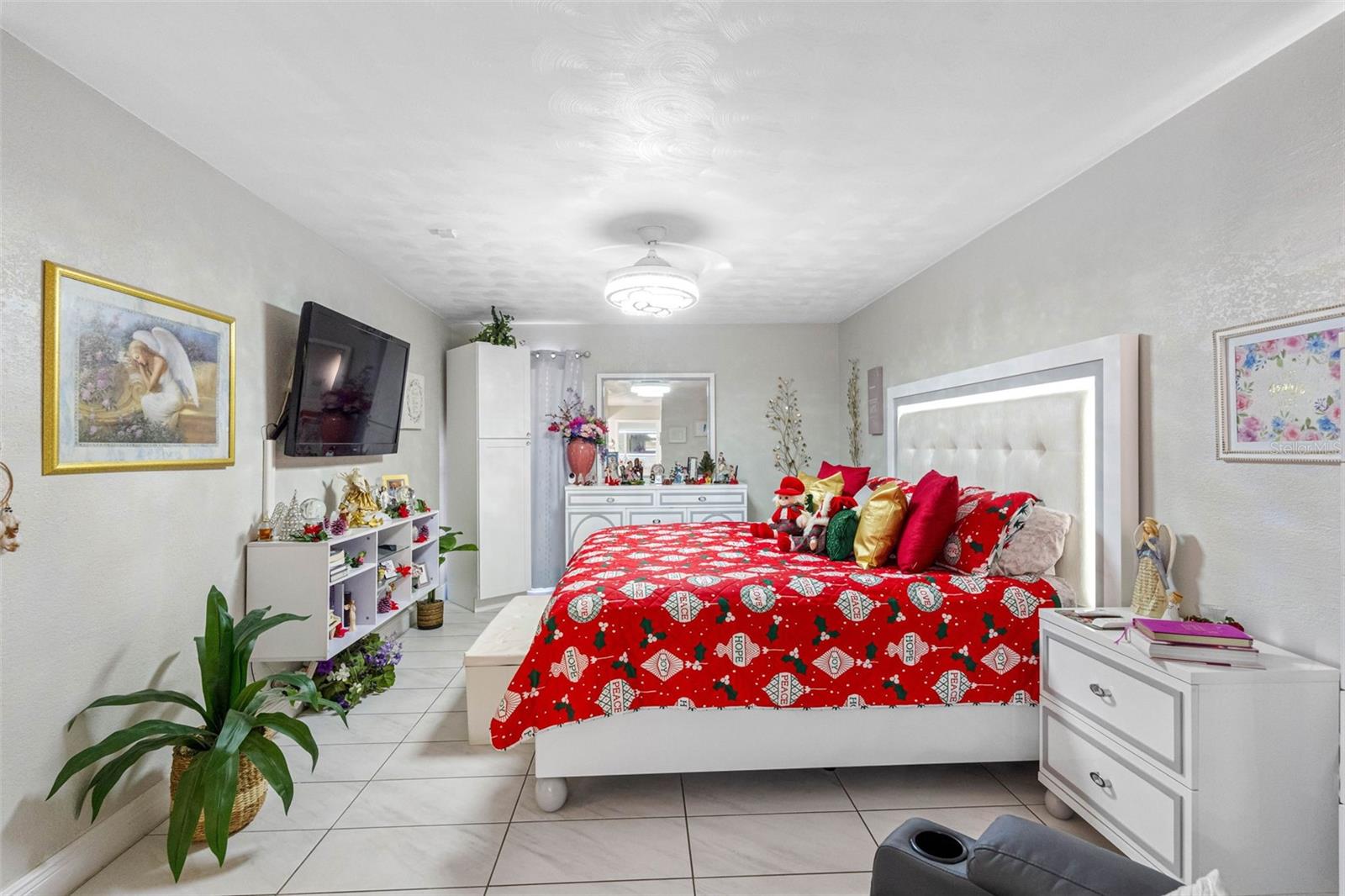 4608 APPLE RIDGE LN, TAMPA, FL, 33624