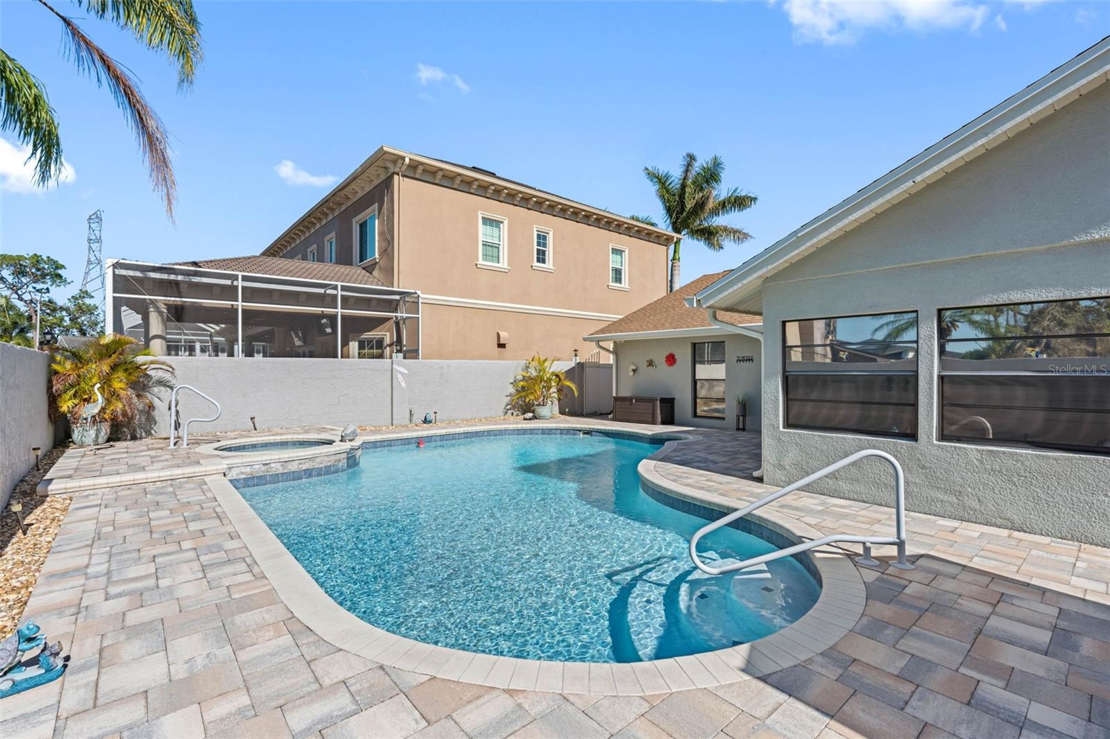4608 APPLE RIDGE LN, TAMPA, FL, 33624