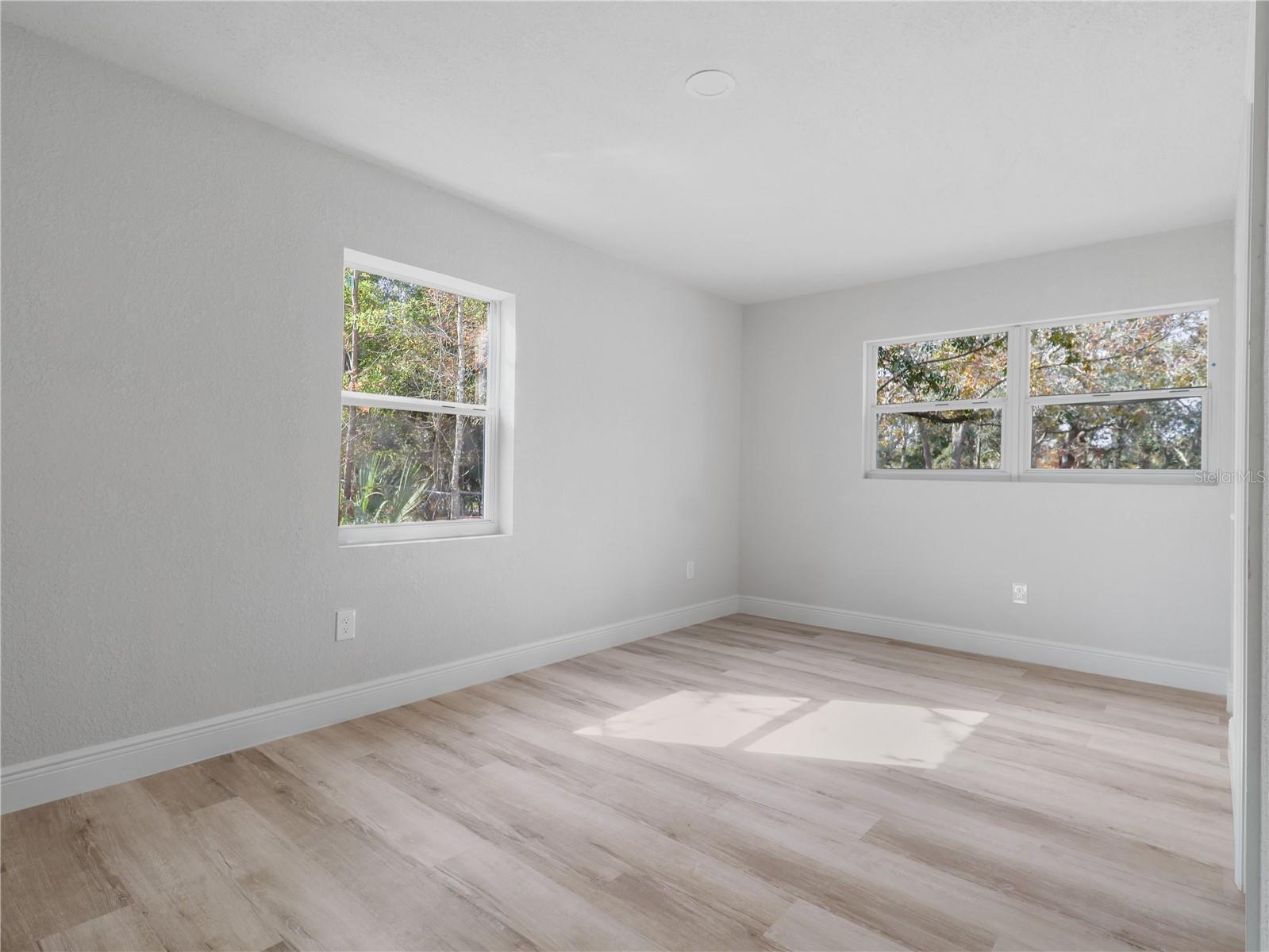 1111 N HART BLVD, ORLANDO, FL, 32818