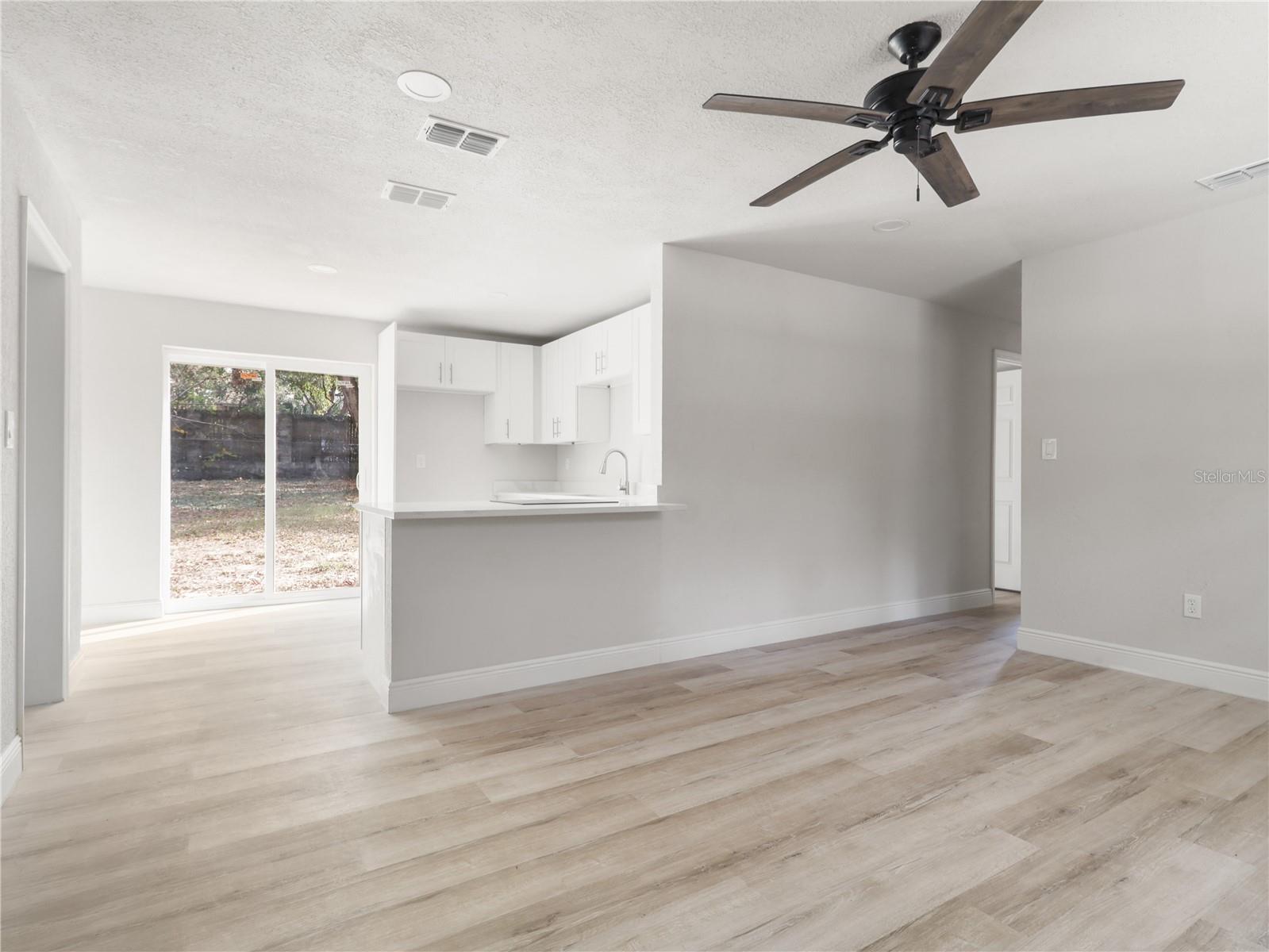 1111 N HART BLVD, ORLANDO, FL, 32818