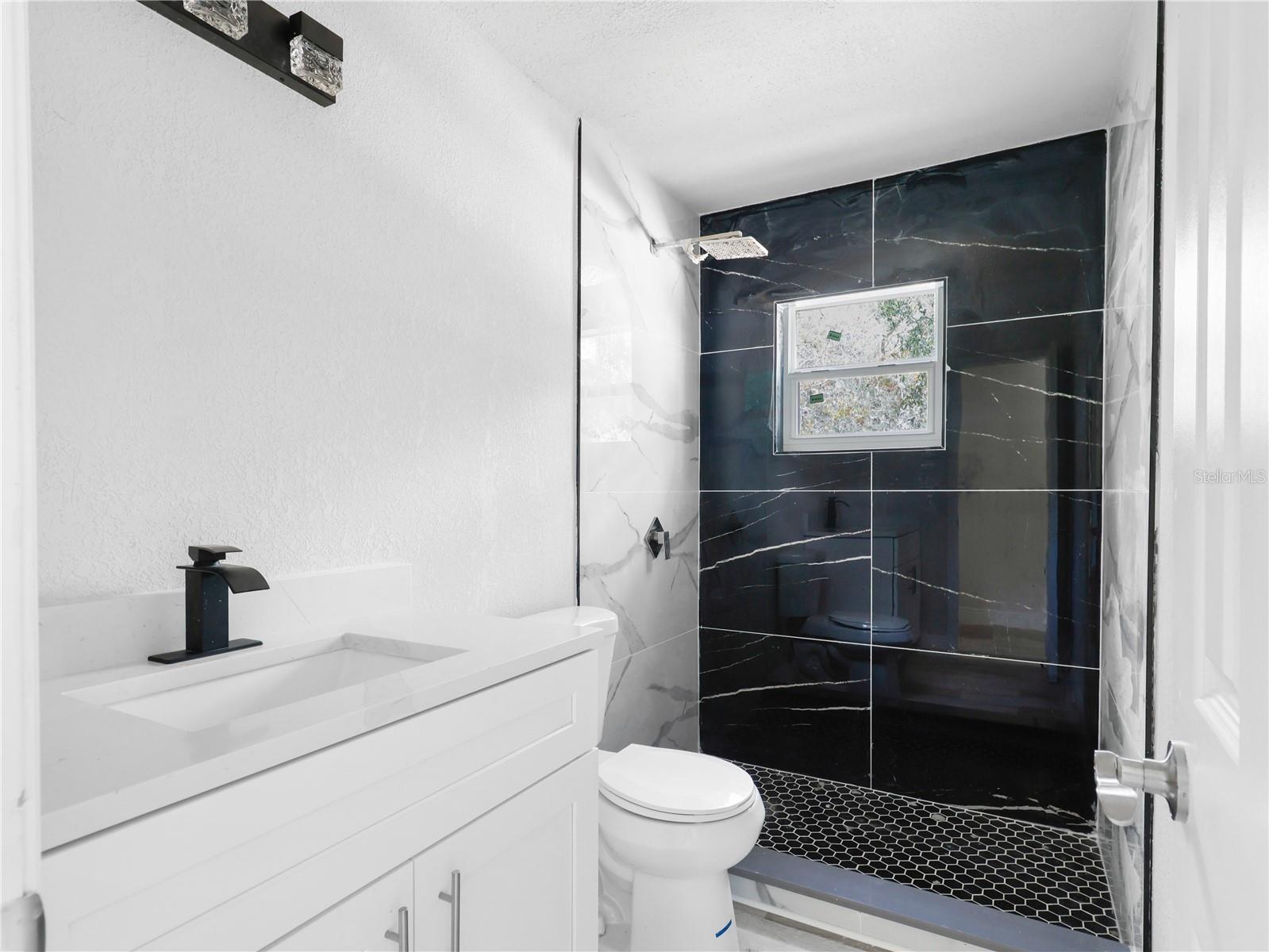 1111 N HART BLVD, ORLANDO, FL, 32818