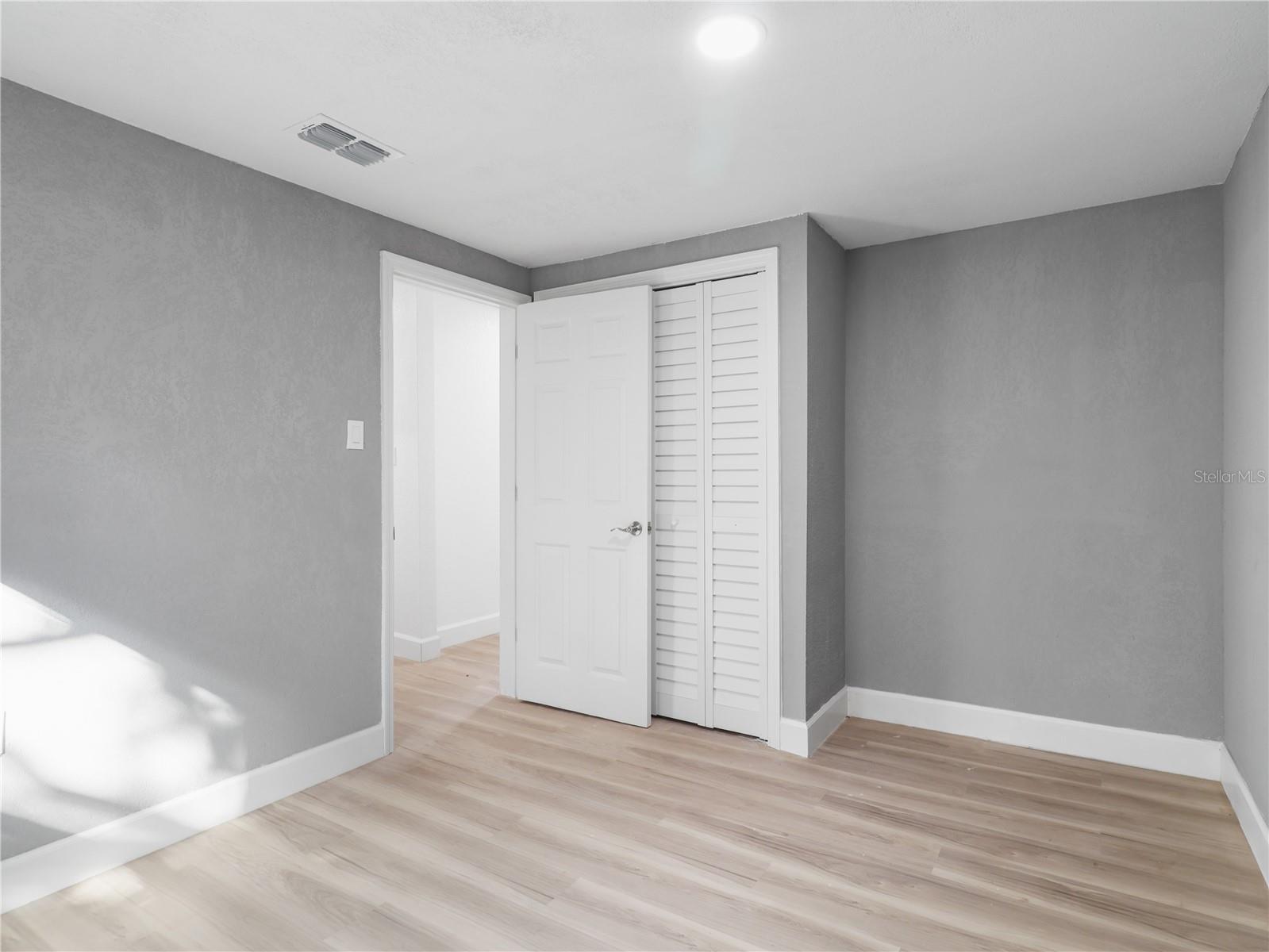 1111 N HART BLVD, ORLANDO, FL, 32818