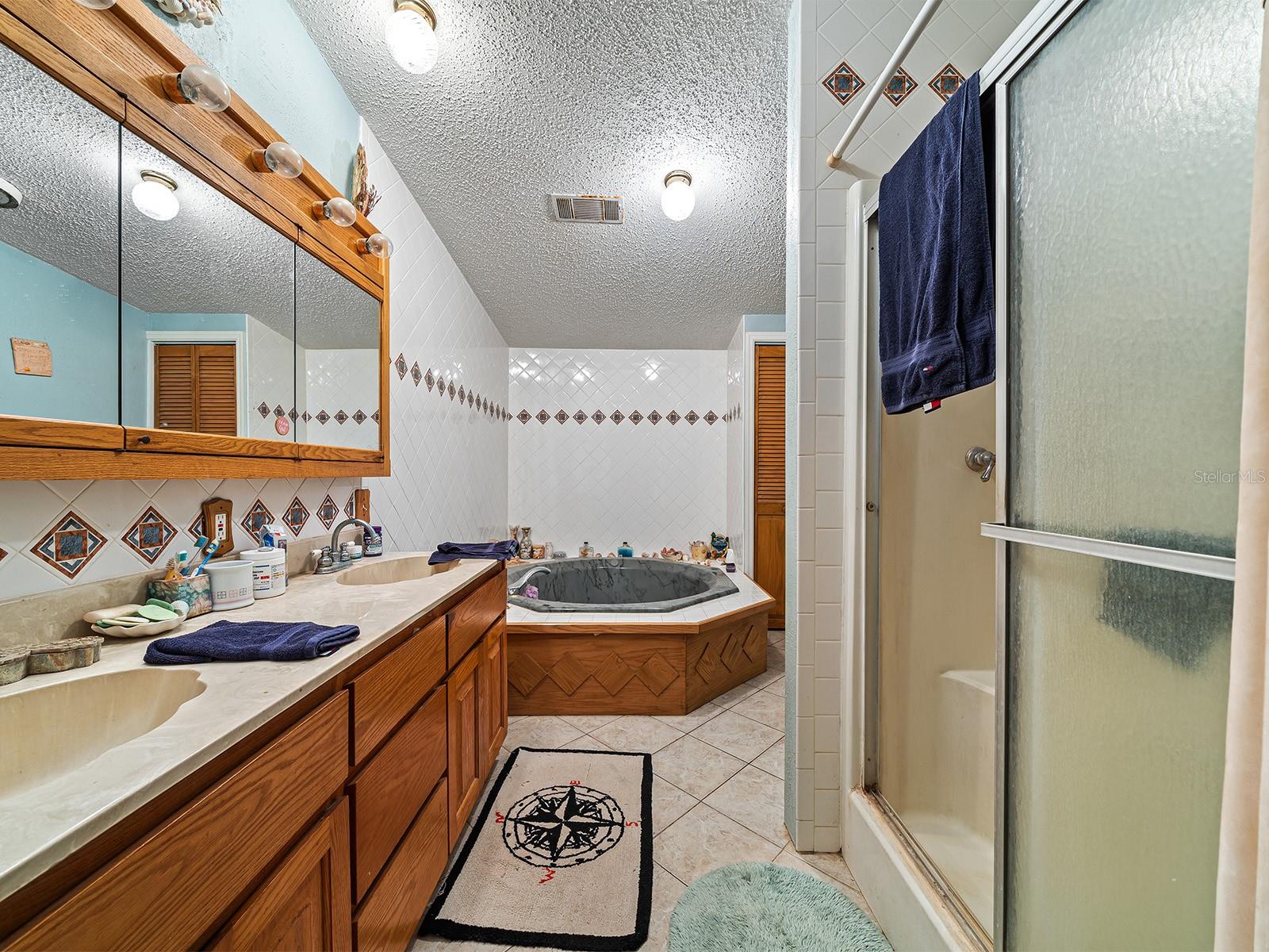 126 BERMUDA CT, WINTER HAVEN, FL, 33880