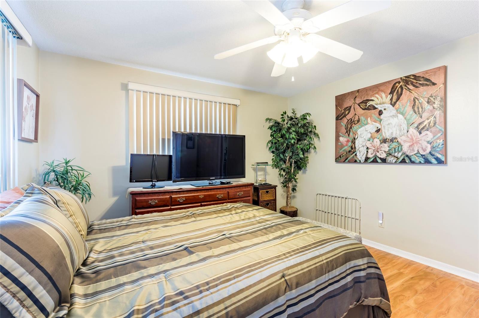 13313 86TH AVE N, SEMINOLE, FL, 33776