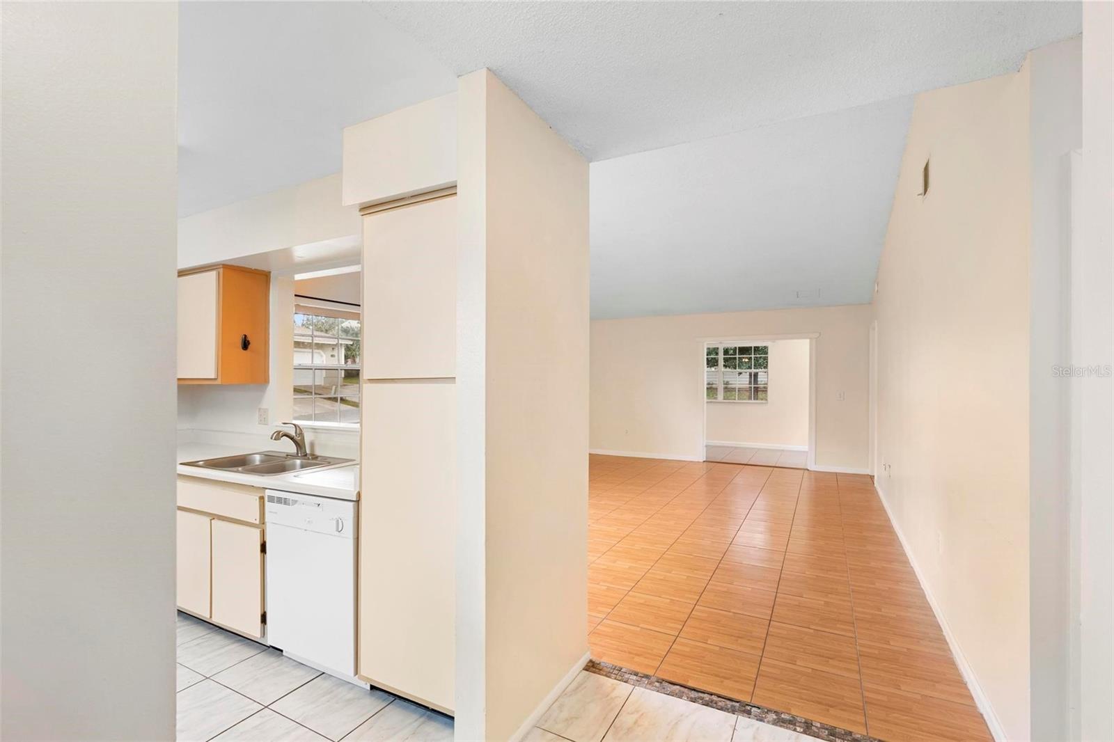 1360 LANDRY CIR, LONGWOOD, FL, 32750