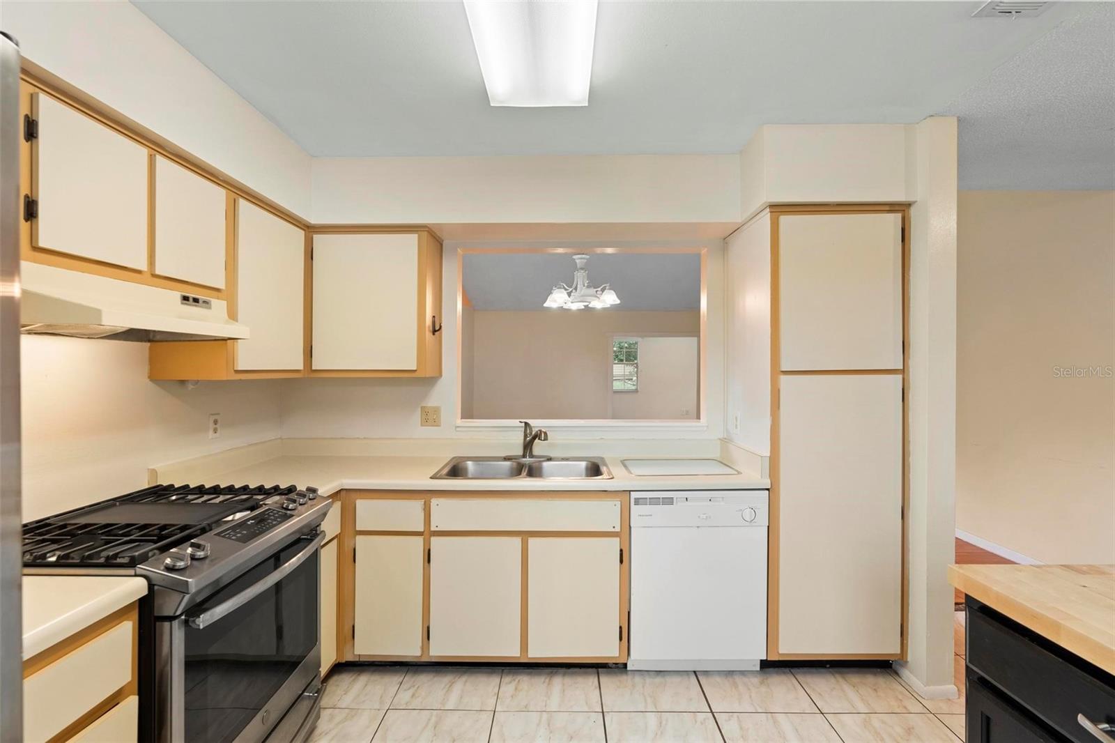 1360 LANDRY CIR, LONGWOOD, FL, 32750