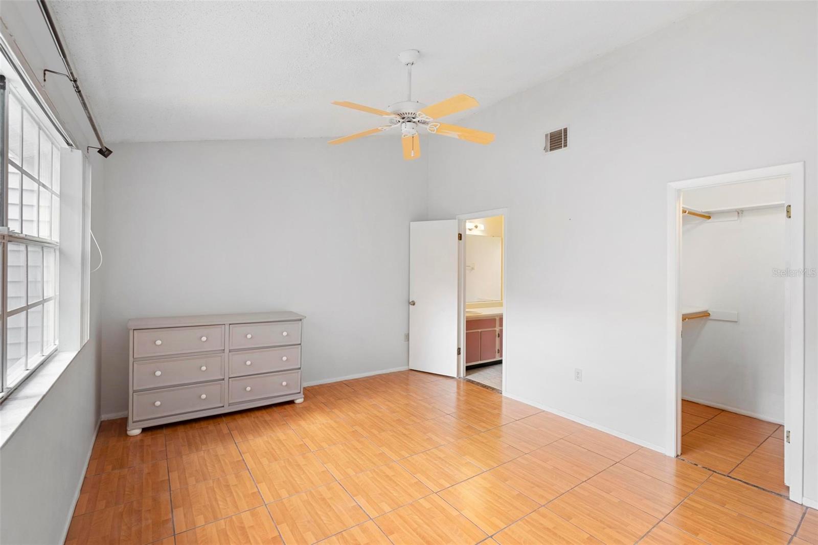 1360 LANDRY CIR, LONGWOOD, FL, 32750