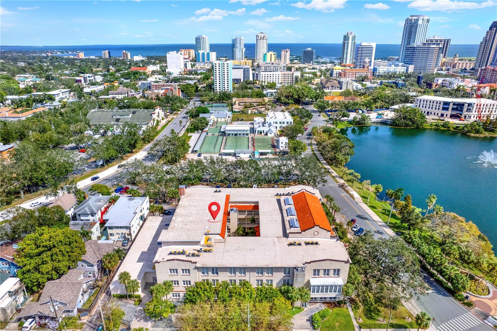 701 MIRROR LAKE DR N #403, ST PETERSBURG, FL, 33701