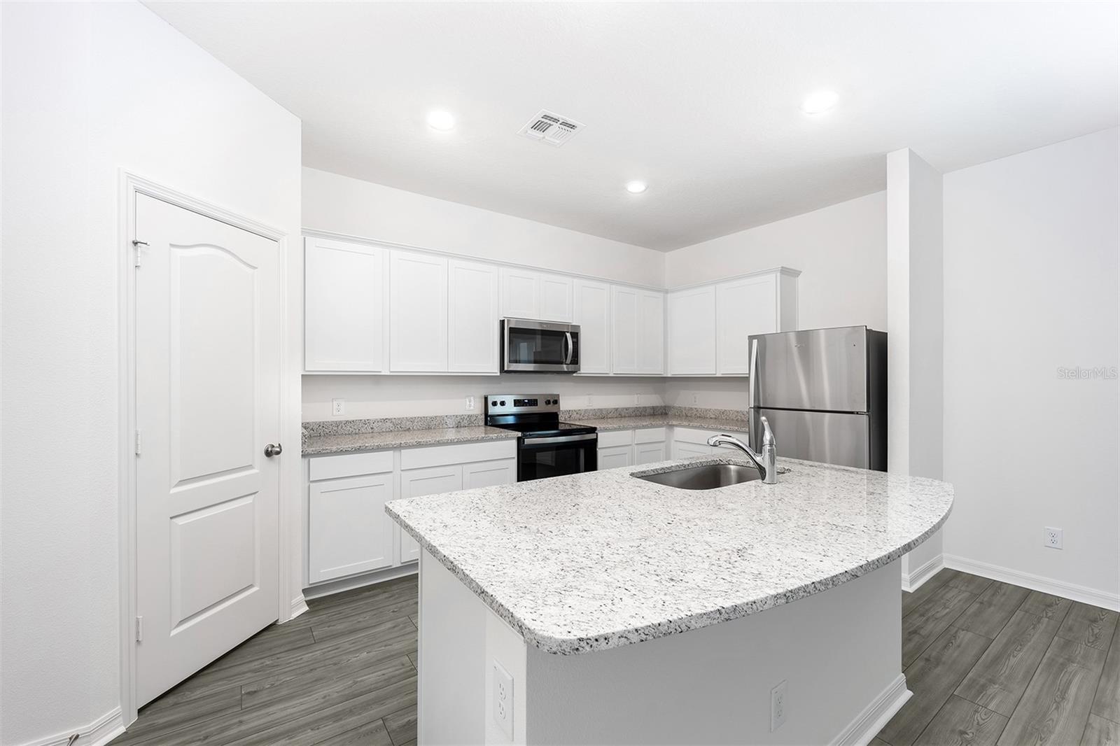 3728 BERGAMOT ST, LAKE ALFRED, FL, 33850