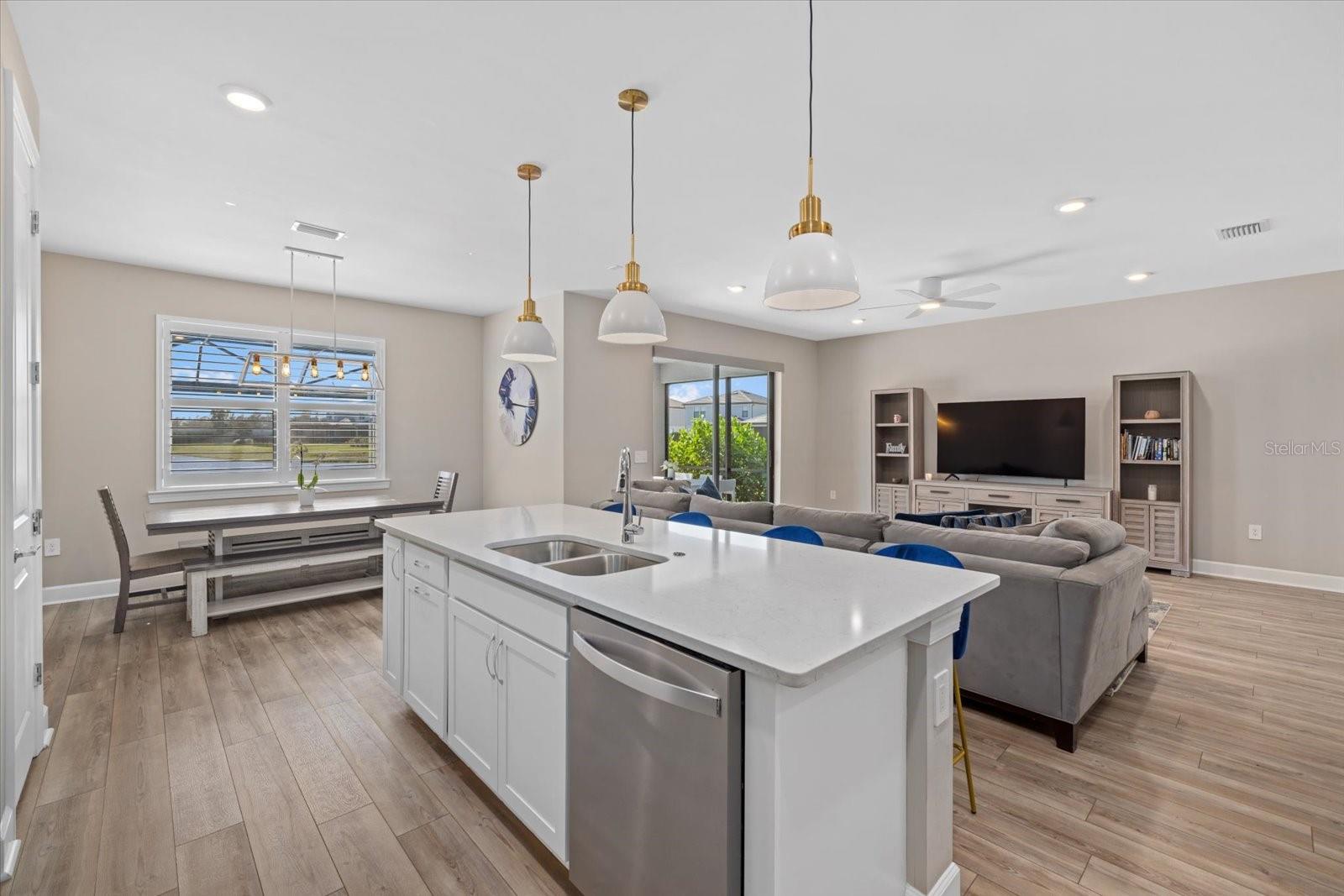 16232 PINE MIST DR, BRADENTON, FL, 34211