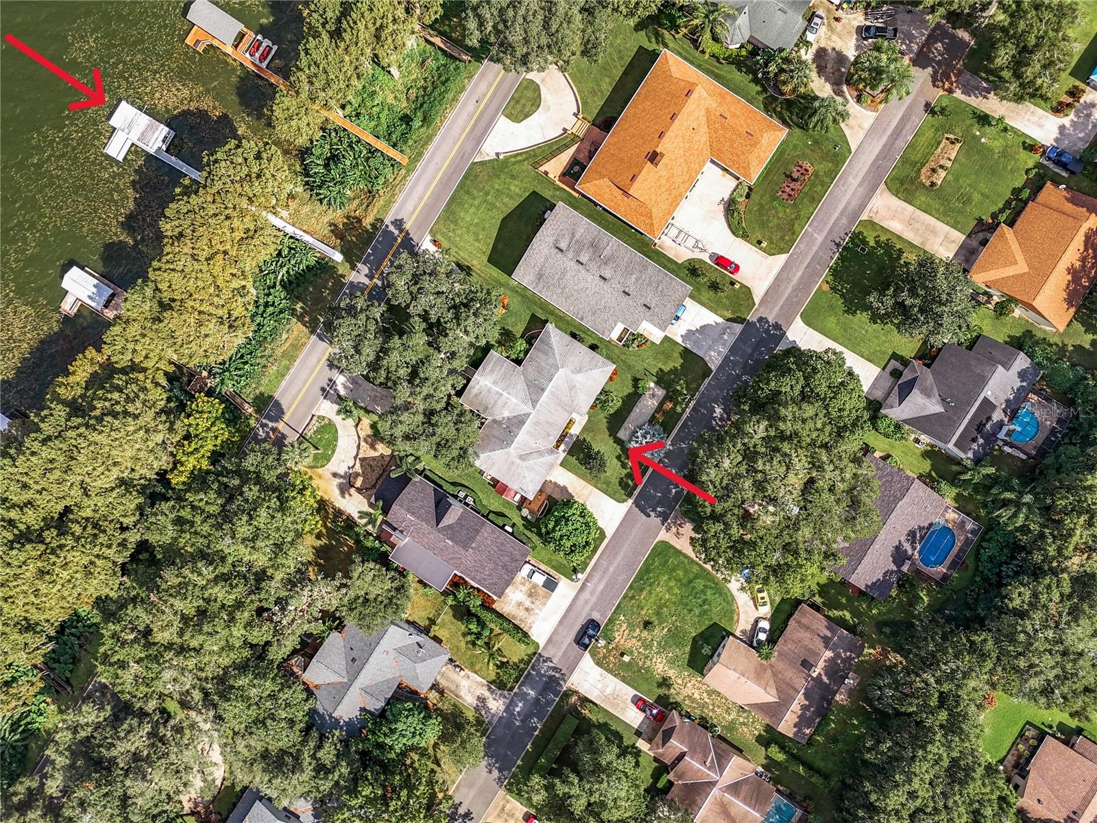 1559 LAKESHORE DR, EUSTIS, FL, 32726