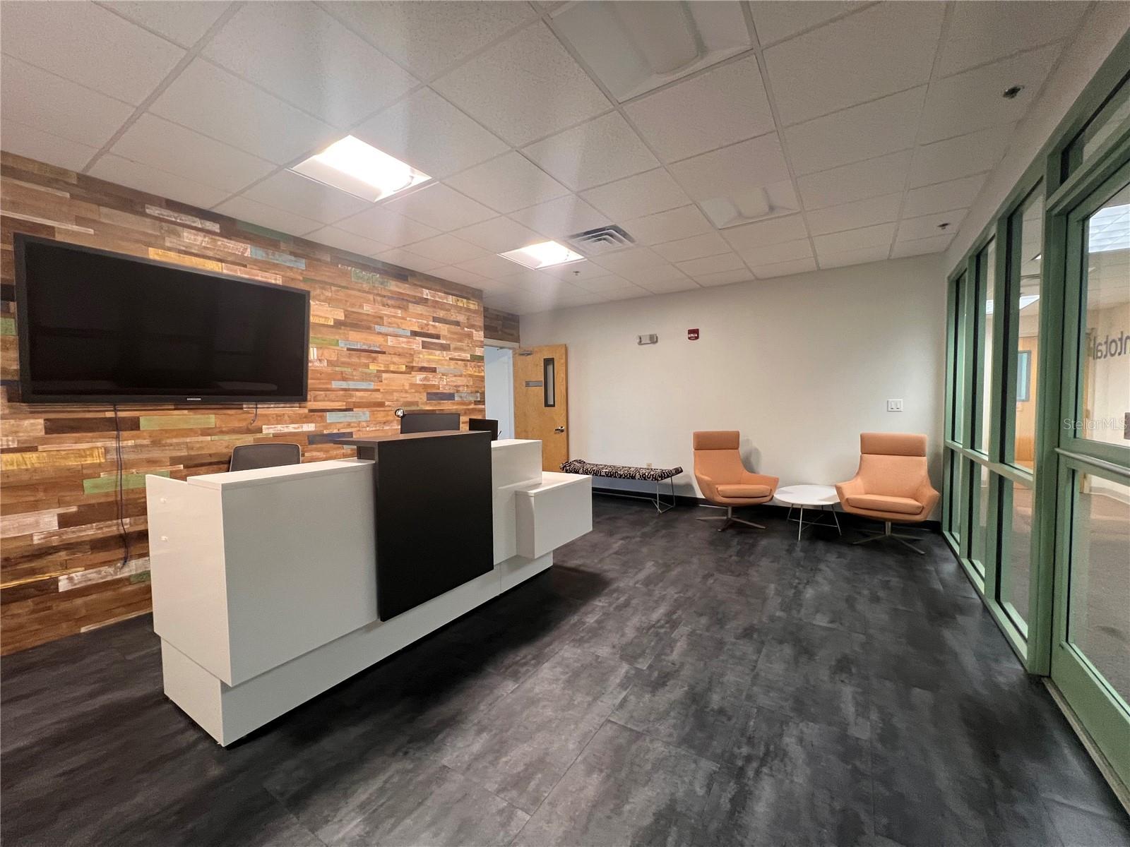 2850 NW 43RD ST #200, GAINESVILLE, FL, 32606