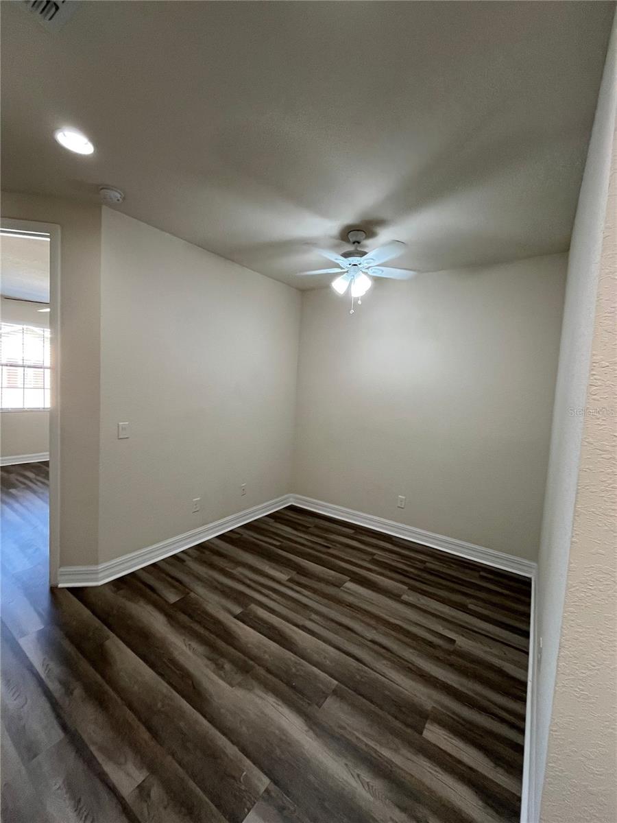 9951 EAGLE CREEK CENTER BLVD, ORLANDO, FL, 32832