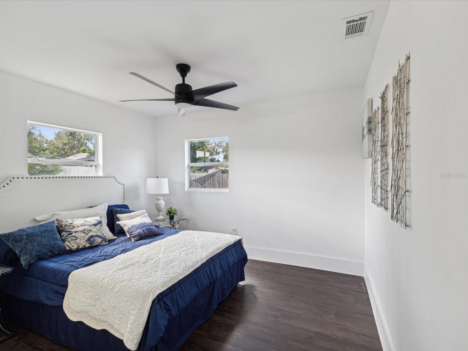 102 W NORTH BAY ST, TAMPA, FL, 33603