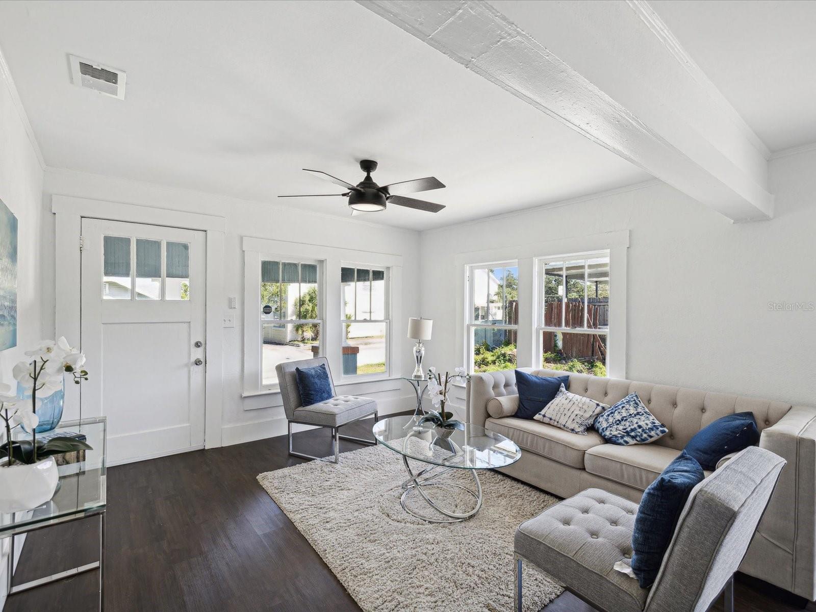 102 W NORTH BAY ST, TAMPA, FL, 33603