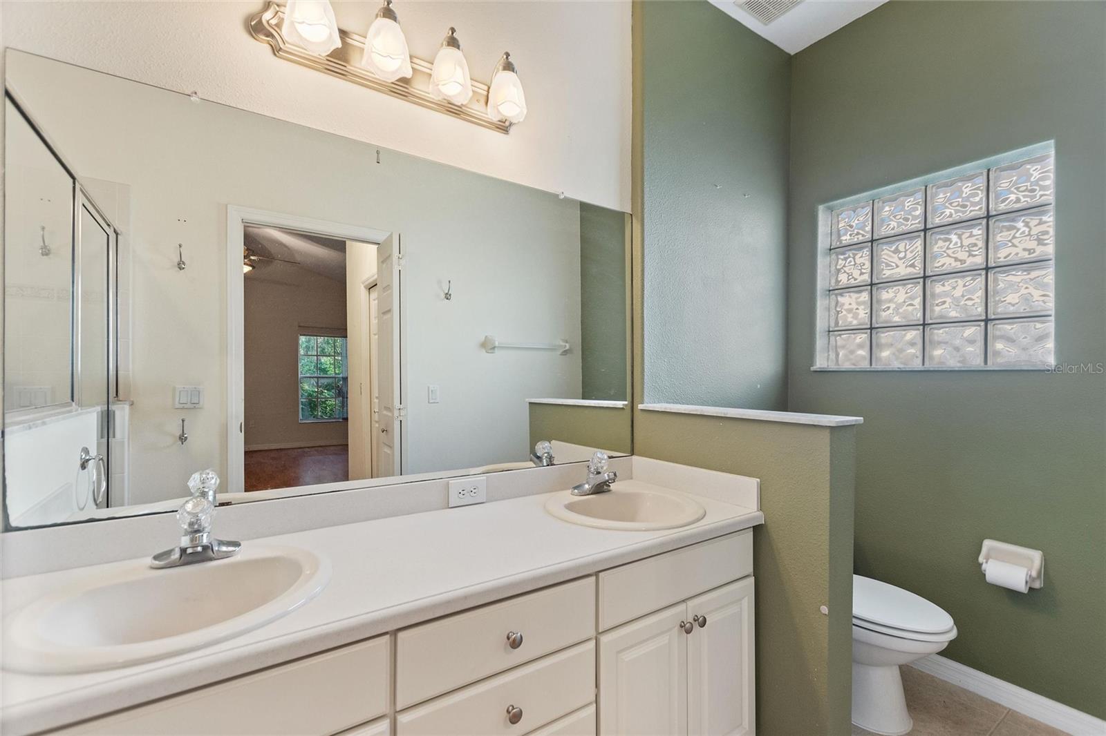 520 VISTA OAKS WAY, DAVENPORT, FL, 33837