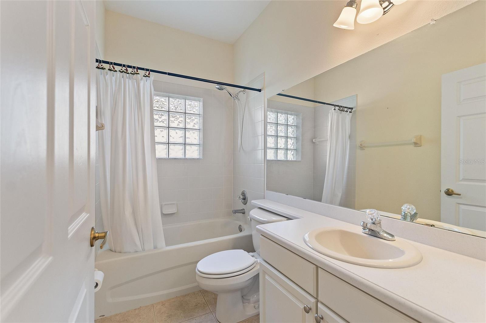 520 VISTA OAKS WAY, DAVENPORT, FL, 33837