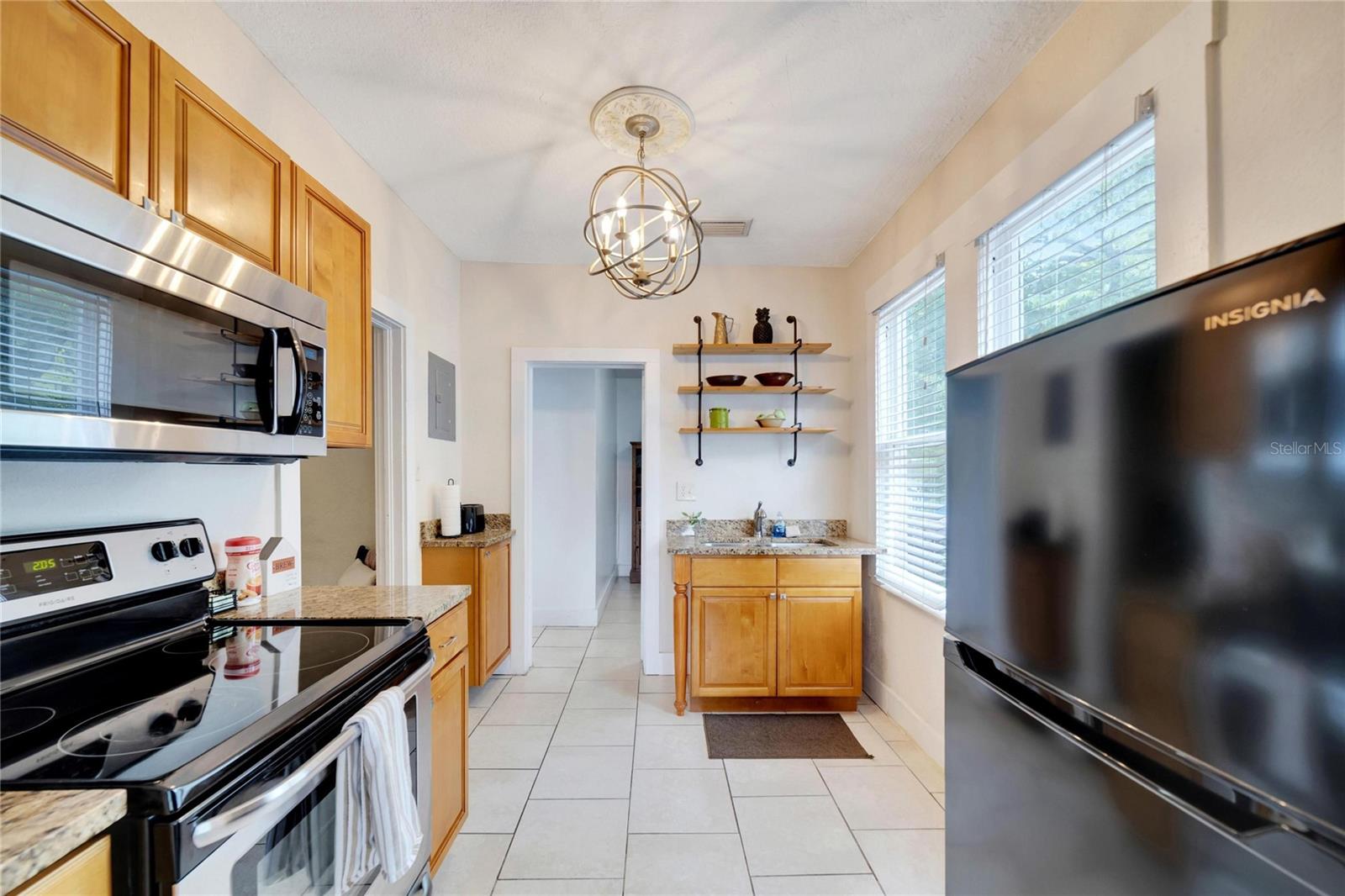 909 E CAYUGA ST #A, TAMPA, FL, 33603