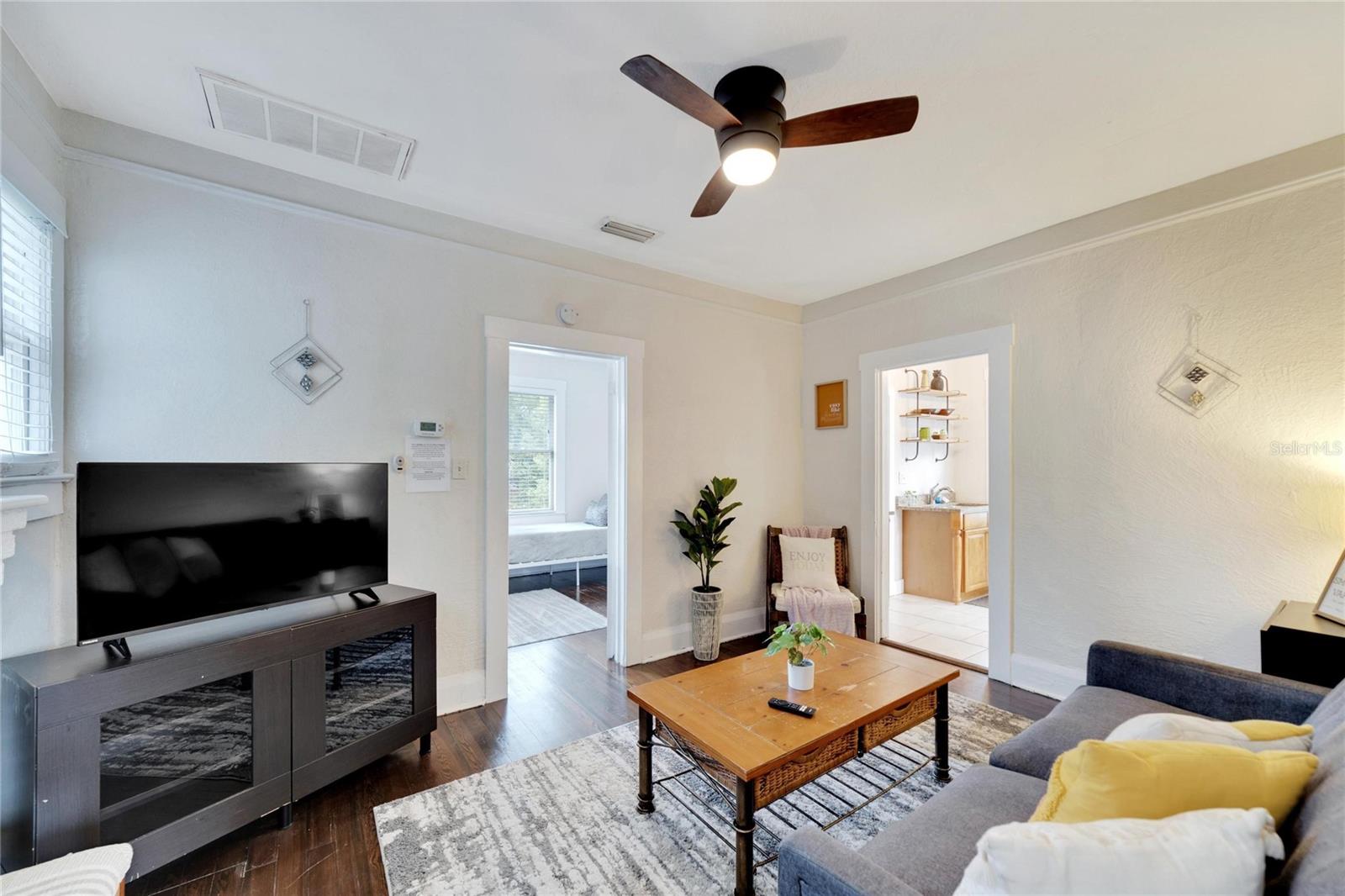 909 E CAYUGA ST #A, TAMPA, FL, 33603