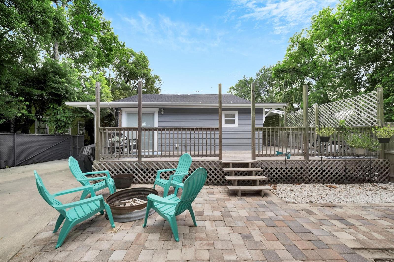 909 E CAYUGA ST #A, TAMPA, FL, 33603