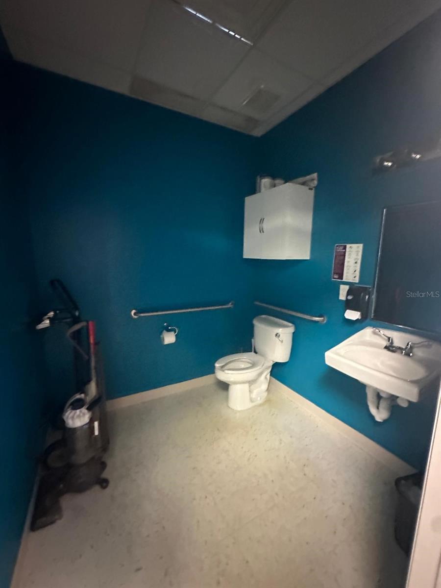 1725 E HIGHWAY 50 #C, CLERMONT, FL, 34711