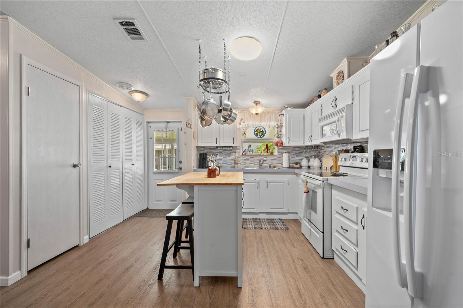 1000 KINGS HWY #133, PORT CHARLOTTE, FL, 33980