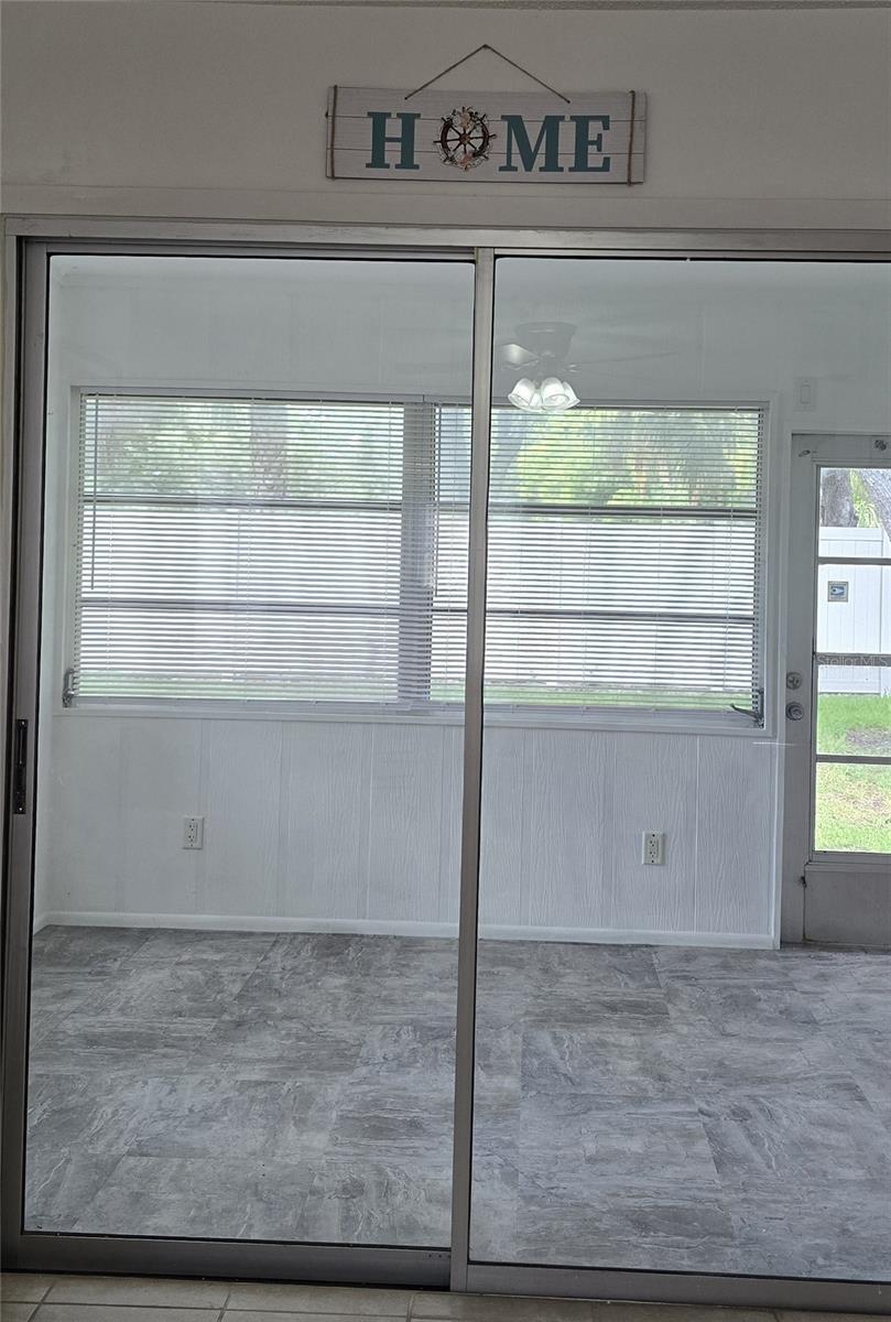 390 301 BLVD W #8 D, BRADENTON, FL, 34205