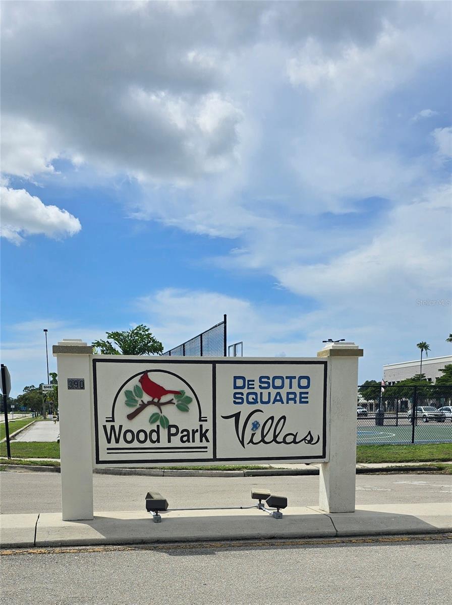 390 301 BLVD W #8 D, BRADENTON, FL, 34205
