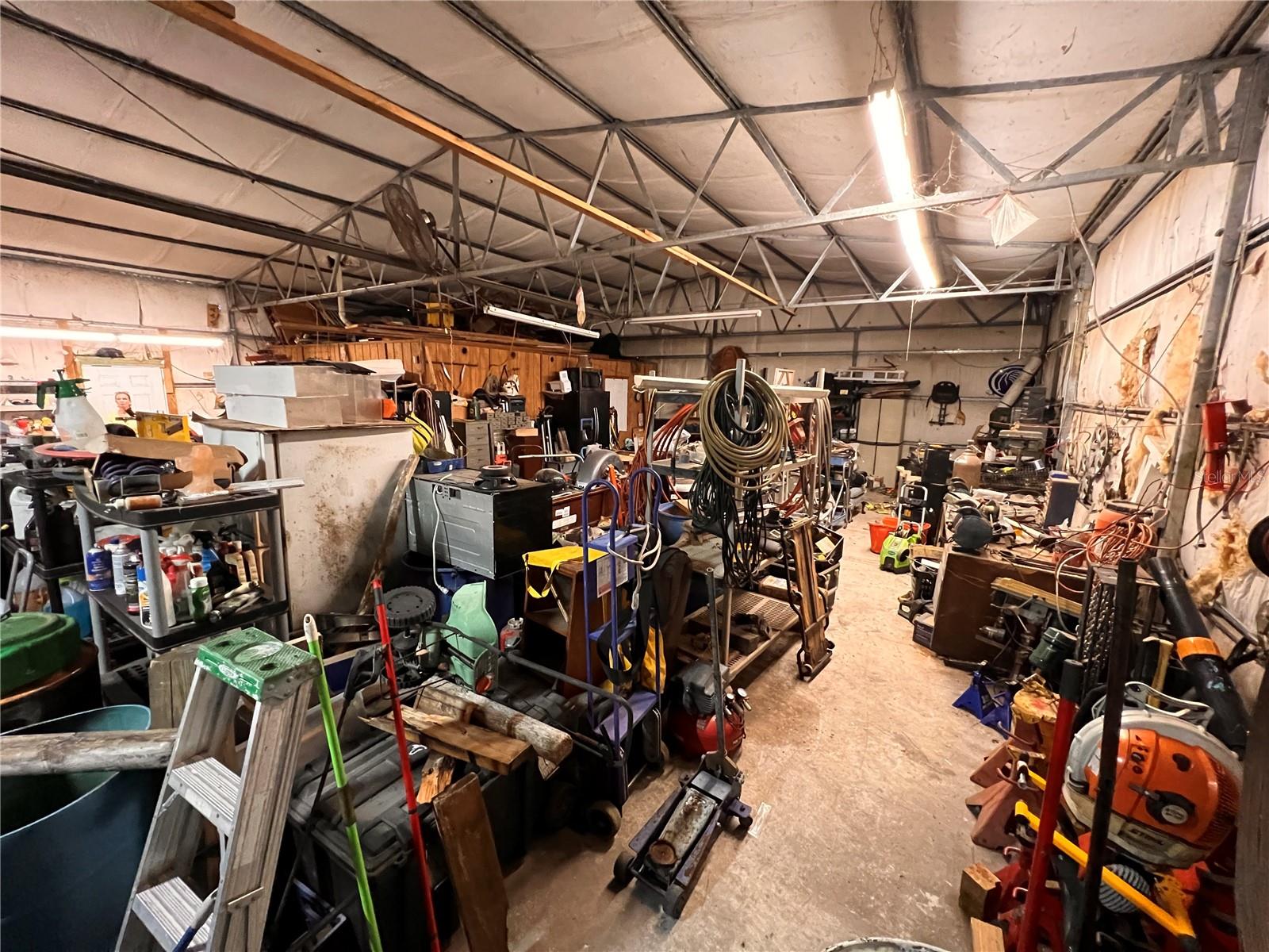 8710 GARDEN WAY RD, GROVELAND, FL, 34736