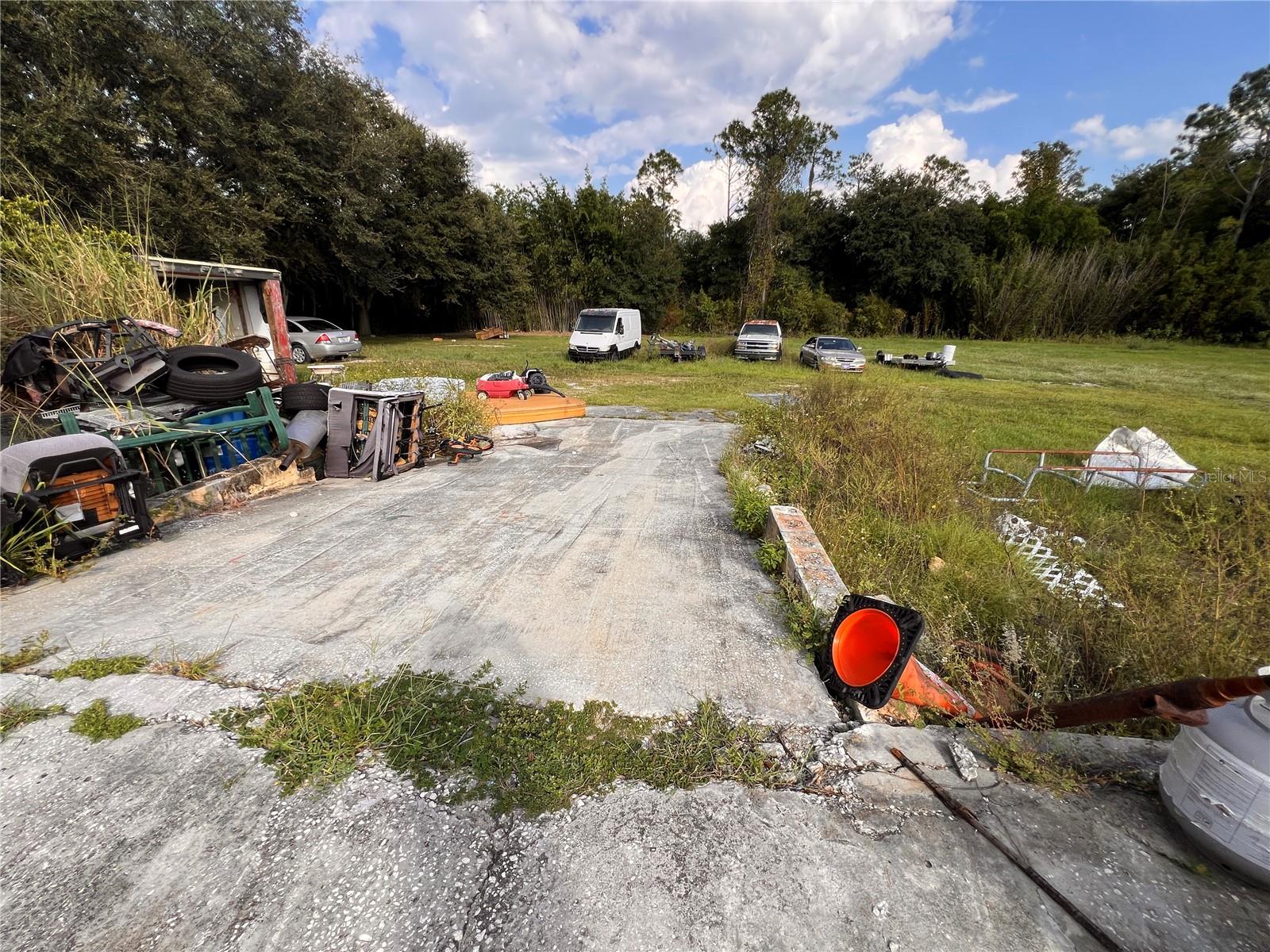 8710 GARDEN WAY RD, GROVELAND, FL, 34736