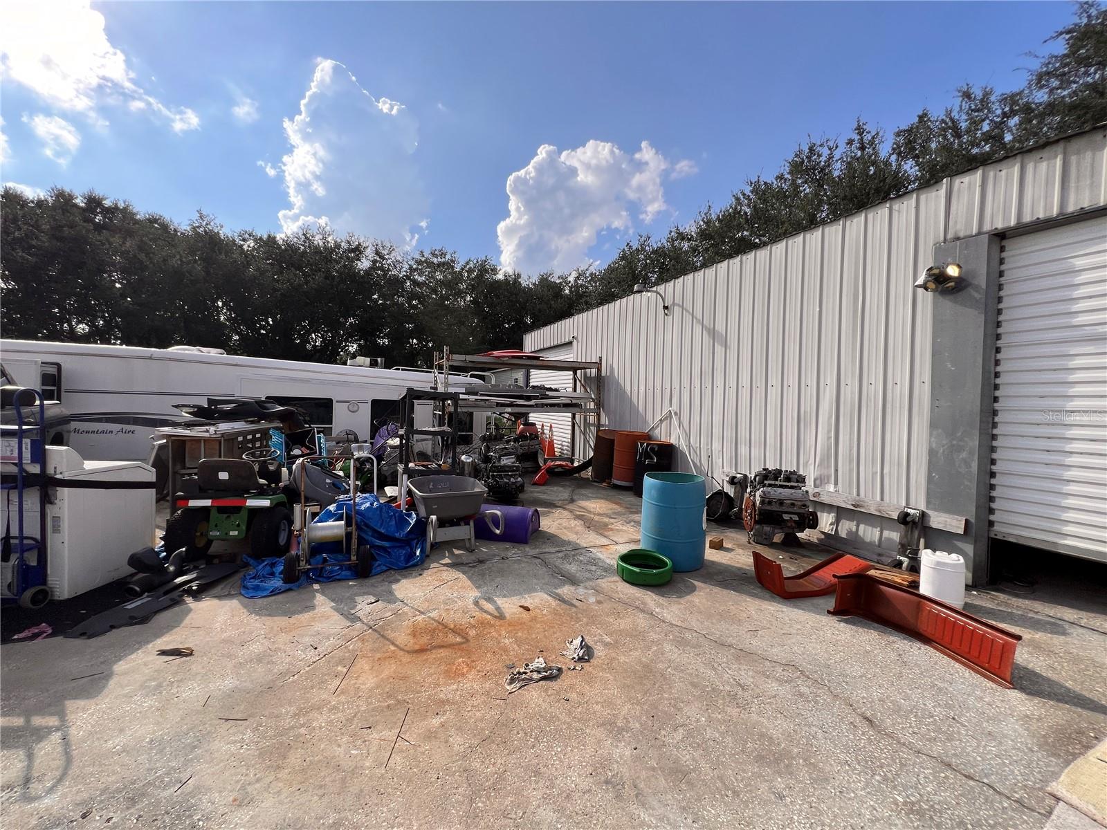 8710 GARDEN WAY RD, GROVELAND, FL, 34736