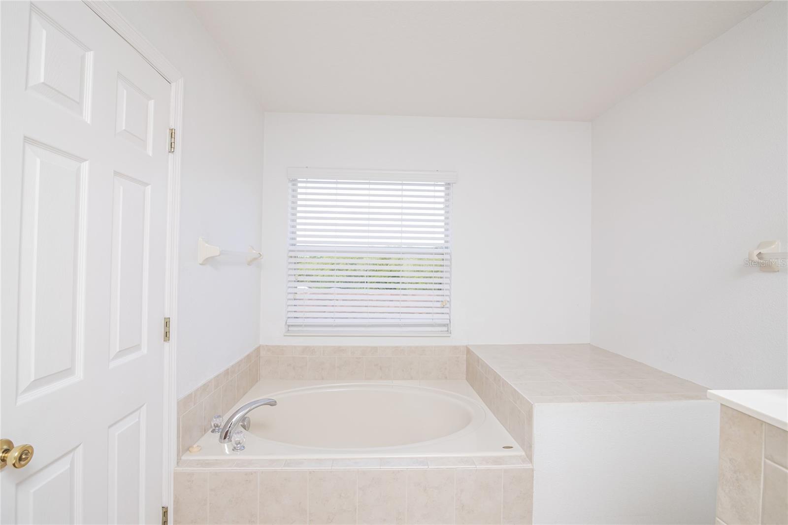 16755 CEDAR CREST DR, ORLANDO, FL, 32828