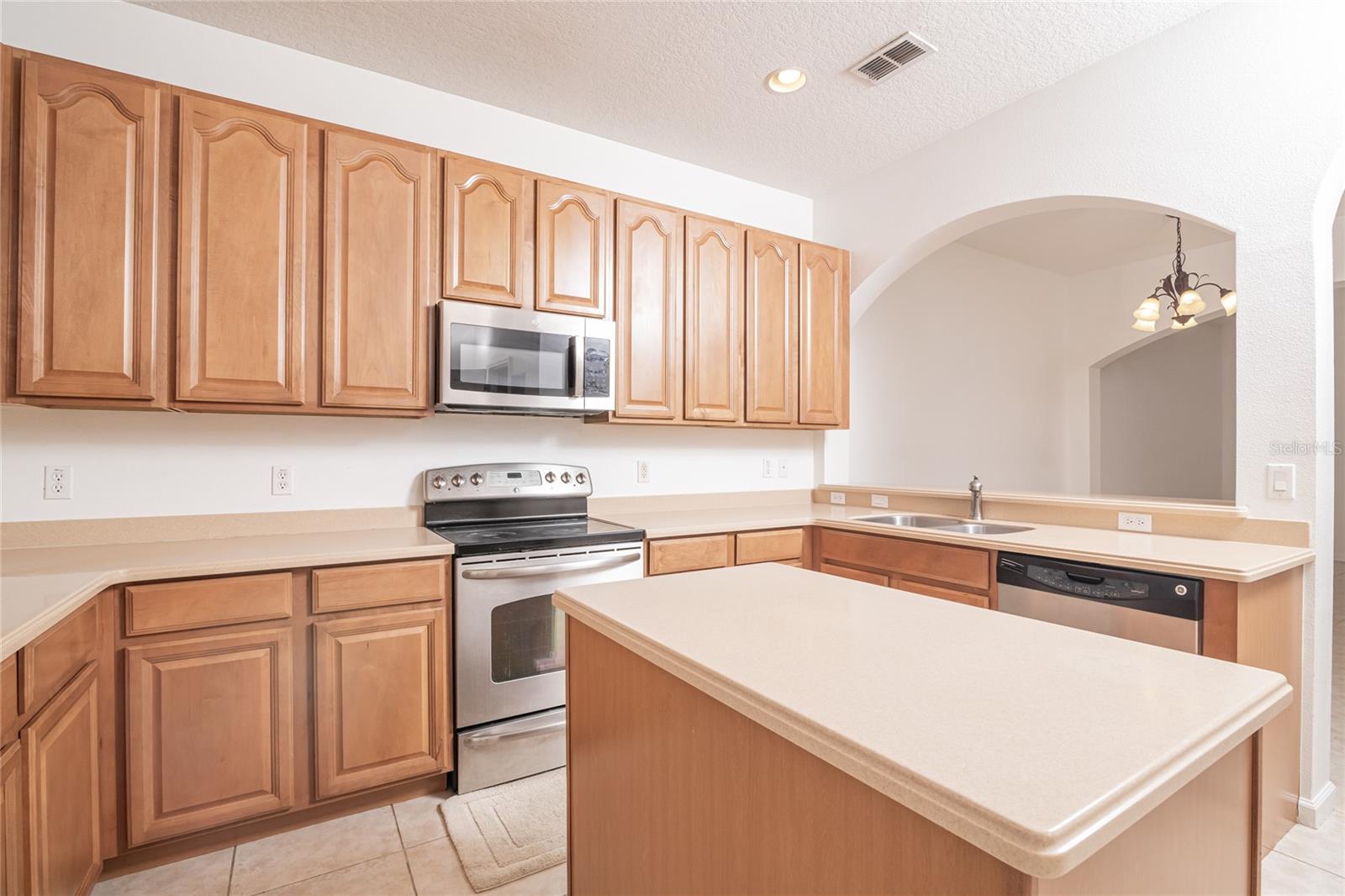 16755 CEDAR CREST DR, ORLANDO, FL, 32828