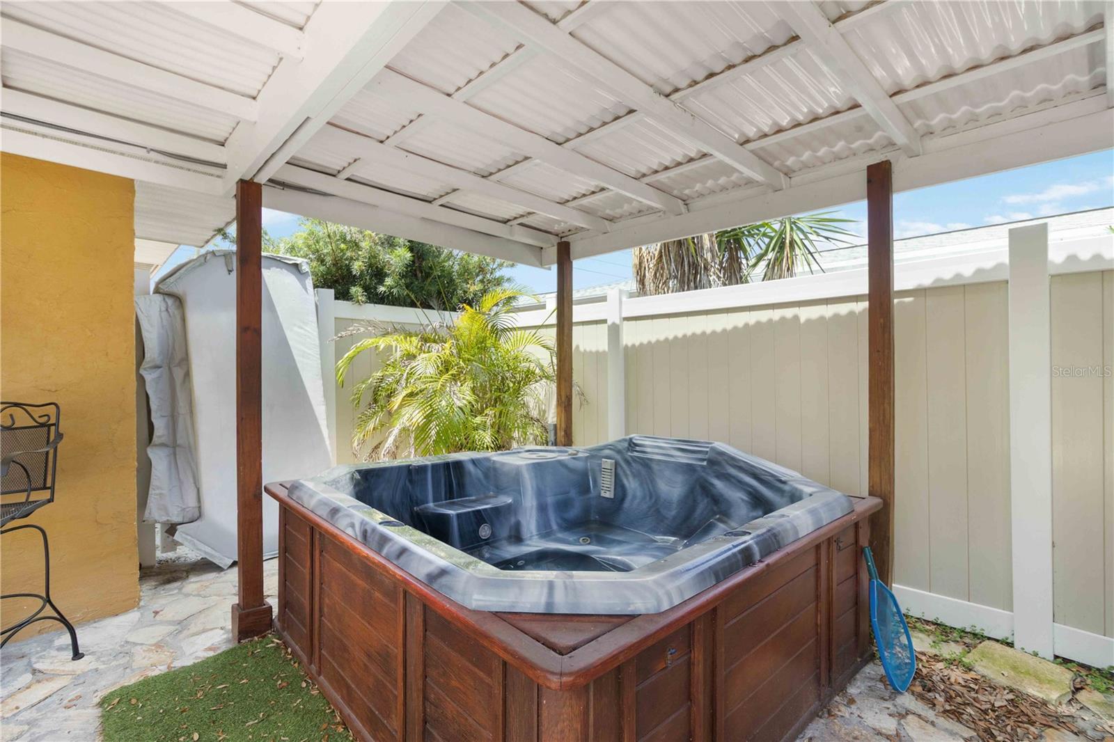 1801 40TH ST N, ST PETERSBURG, FL, 33713