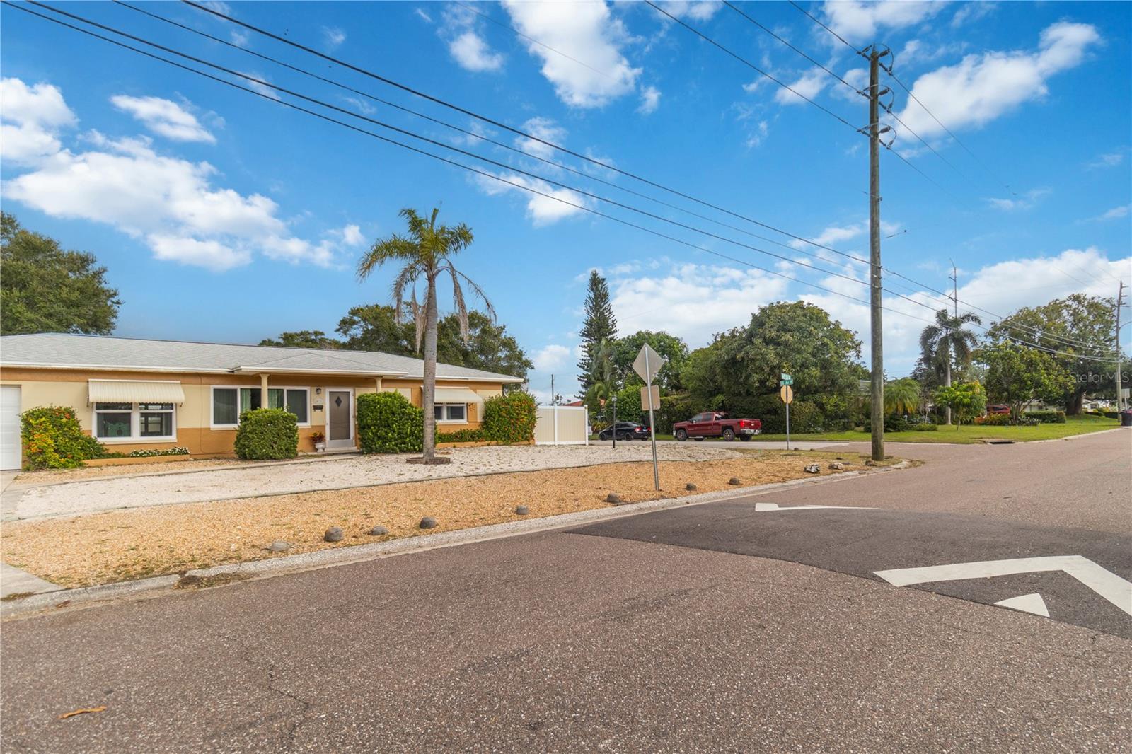 1801 40TH ST N, ST PETERSBURG, FL, 33713