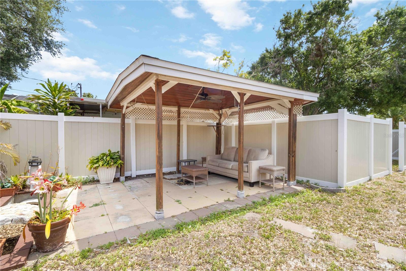 1801 40TH ST N, ST PETERSBURG, FL, 33713