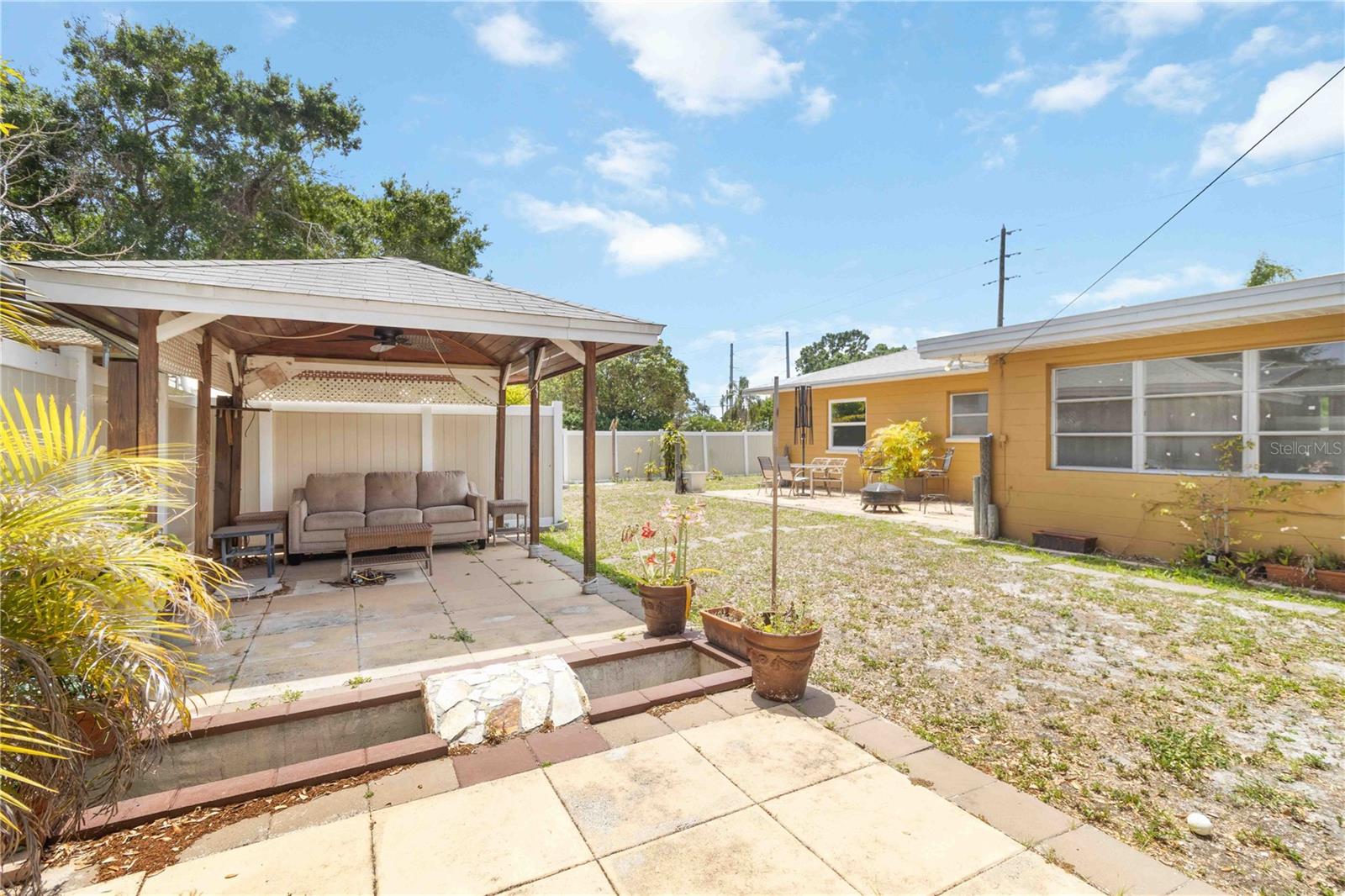 1801 40TH ST N, ST PETERSBURG, FL, 33713