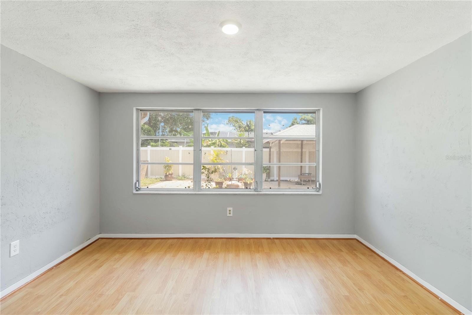 1801 40TH ST N, ST PETERSBURG, FL, 33713