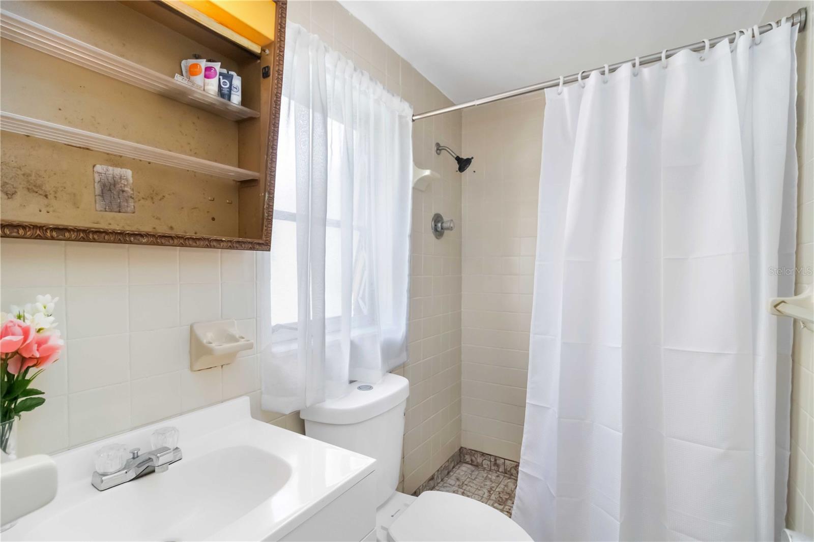 1801 40TH ST N, ST PETERSBURG, FL, 33713