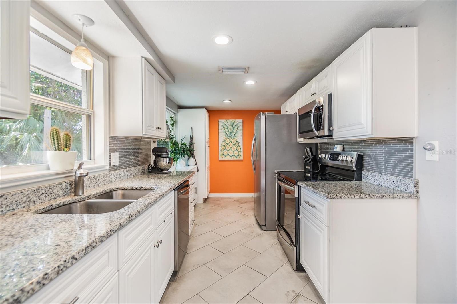 5410 PALM DRIVE, NEW PORT RICHEY, FL, 34652