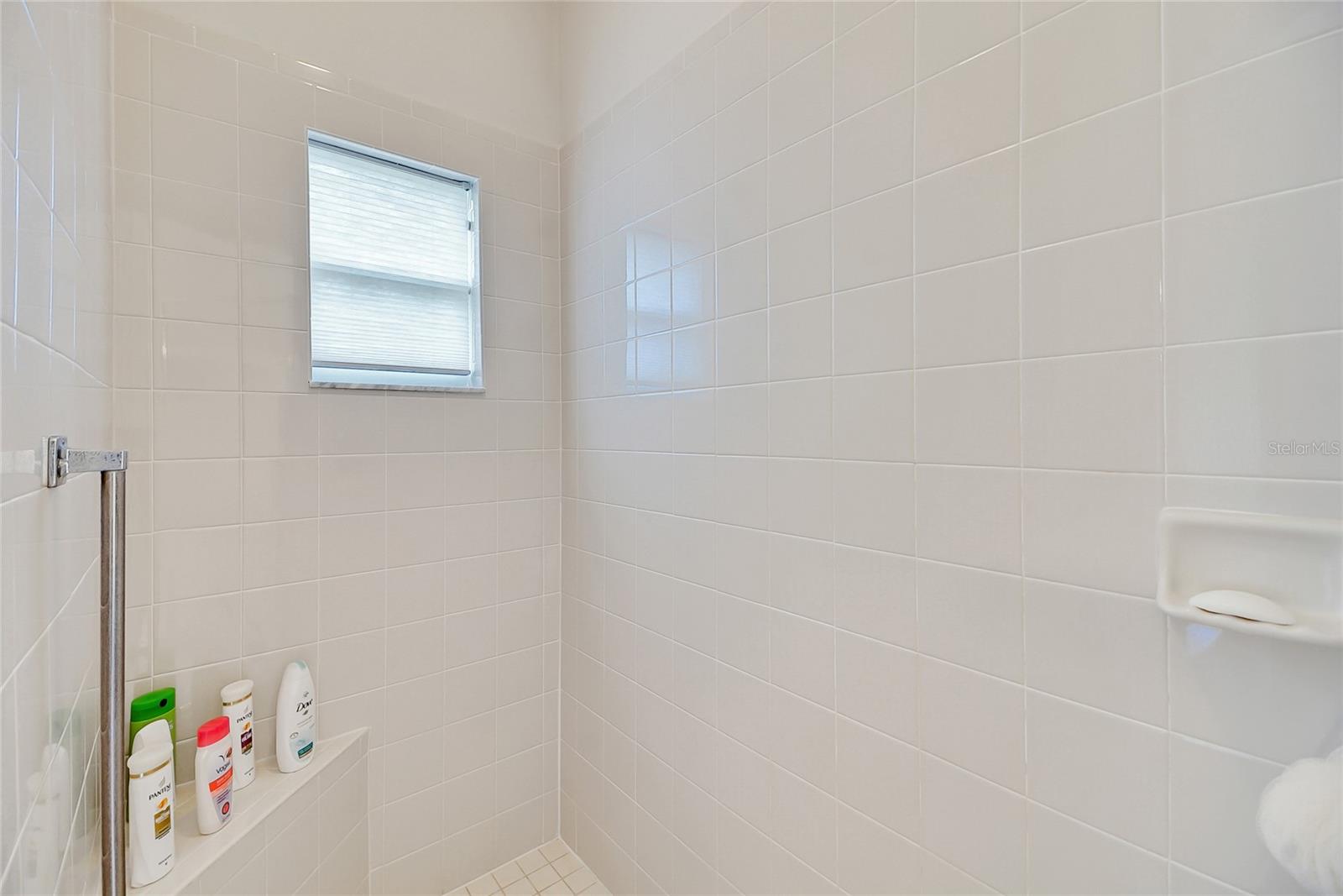 24128 ROBINWOOD ST, LEESBURG, FL, 34748