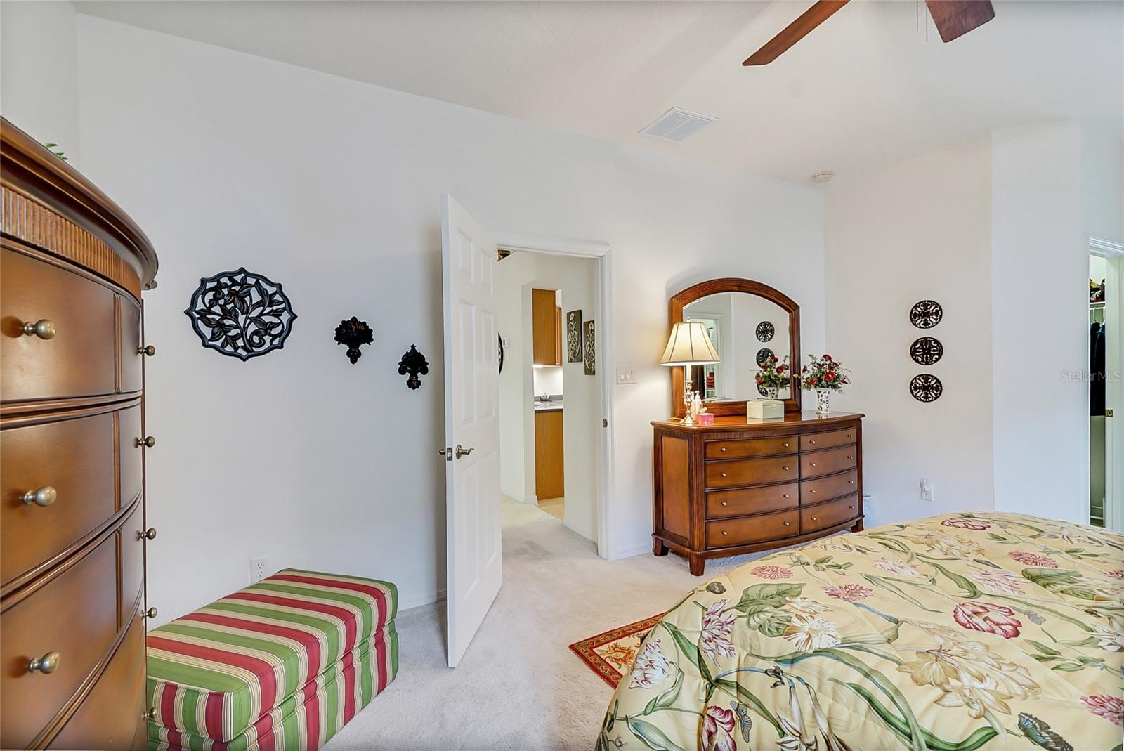24128 ROBINWOOD ST, LEESBURG, FL, 34748