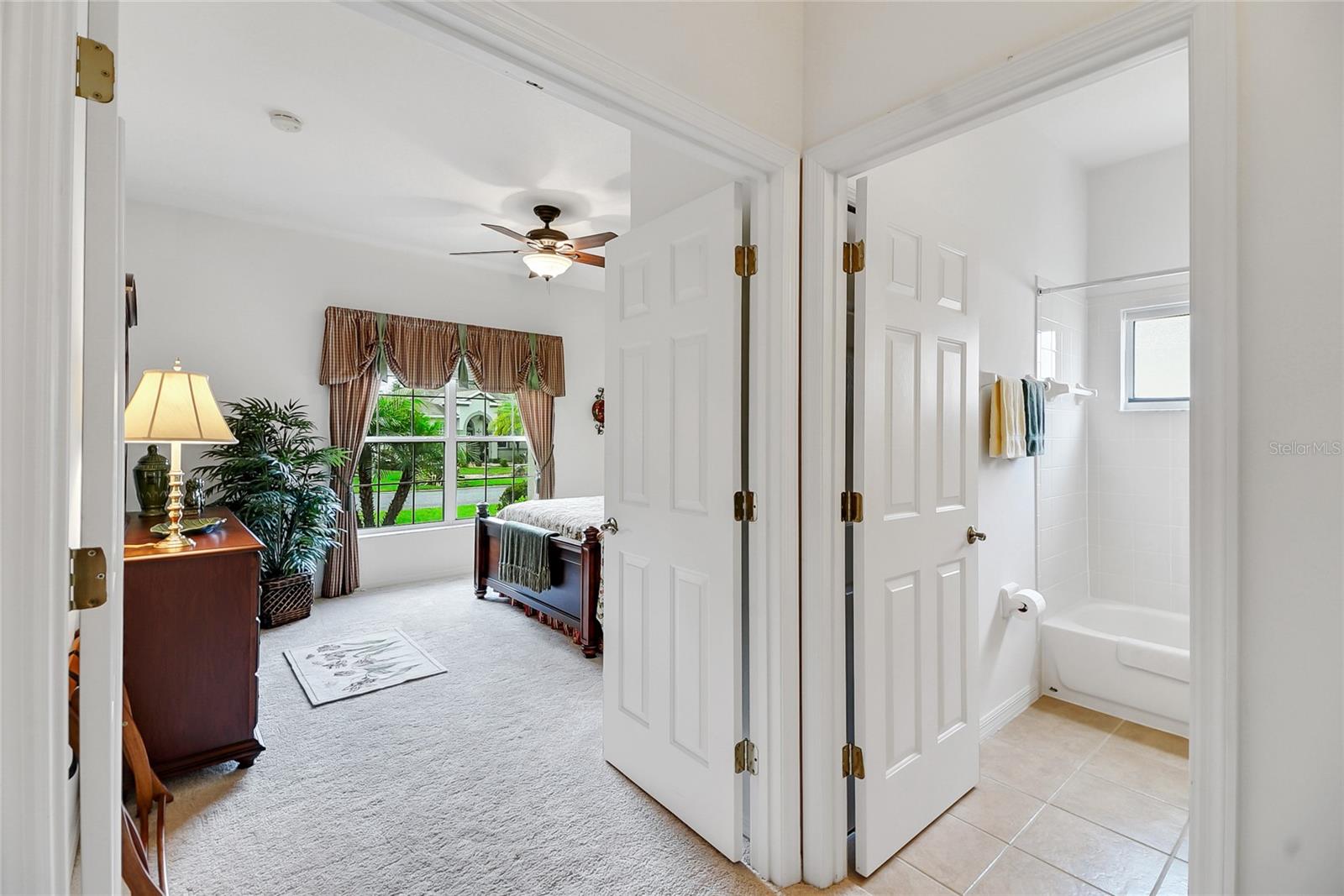 24128 ROBINWOOD ST, LEESBURG, FL, 34748