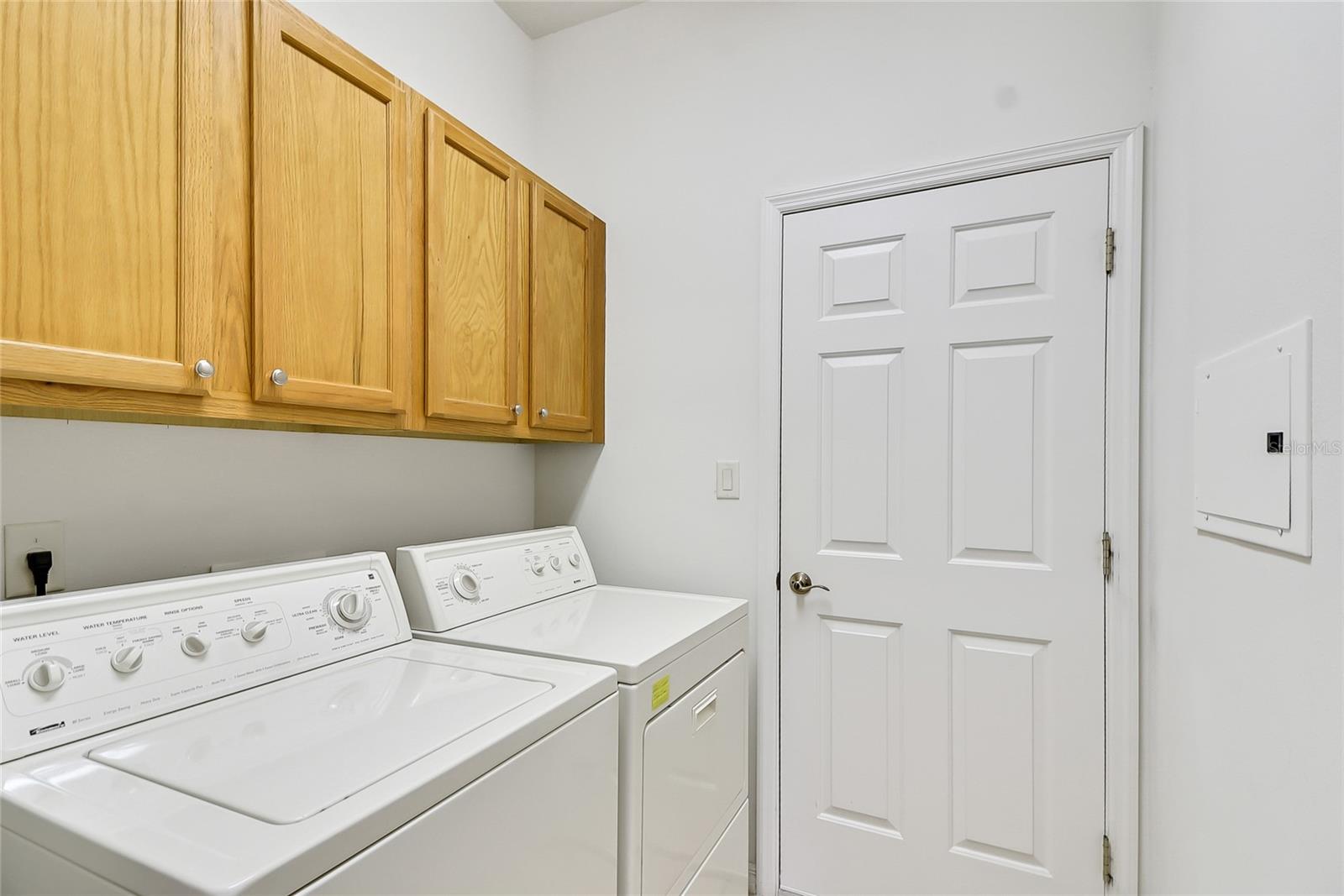 24128 ROBINWOOD ST, LEESBURG, FL, 34748