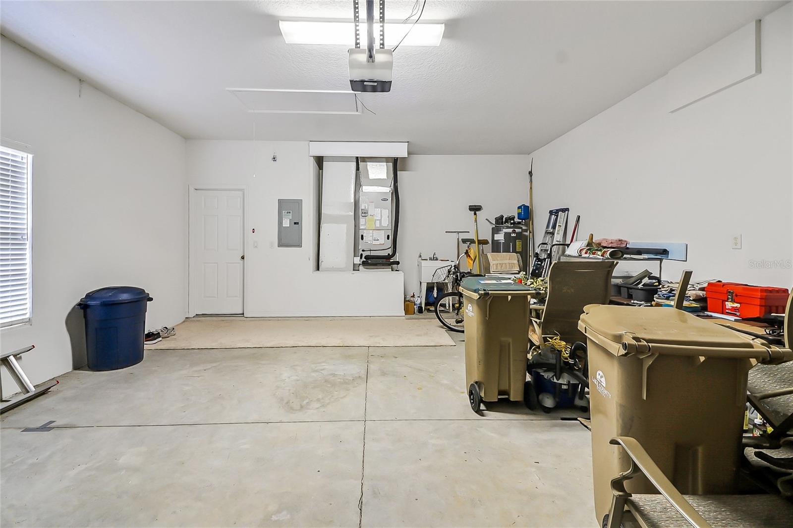 24128 ROBINWOOD ST, LEESBURG, FL, 34748